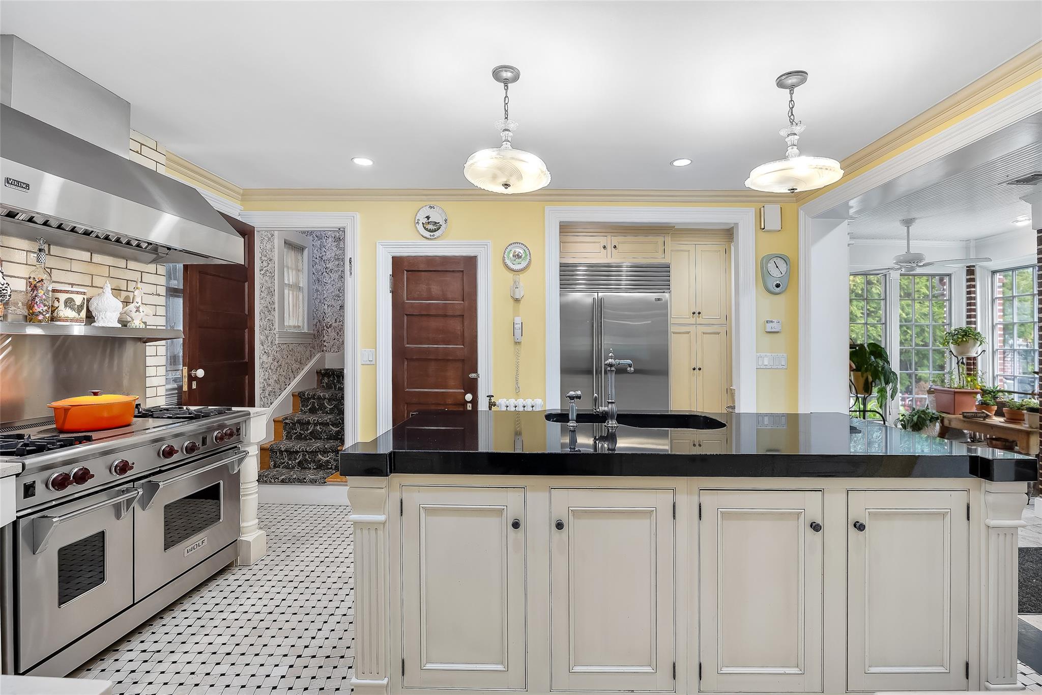 127 #1 Beverly Road, Douglaston, NY 11363