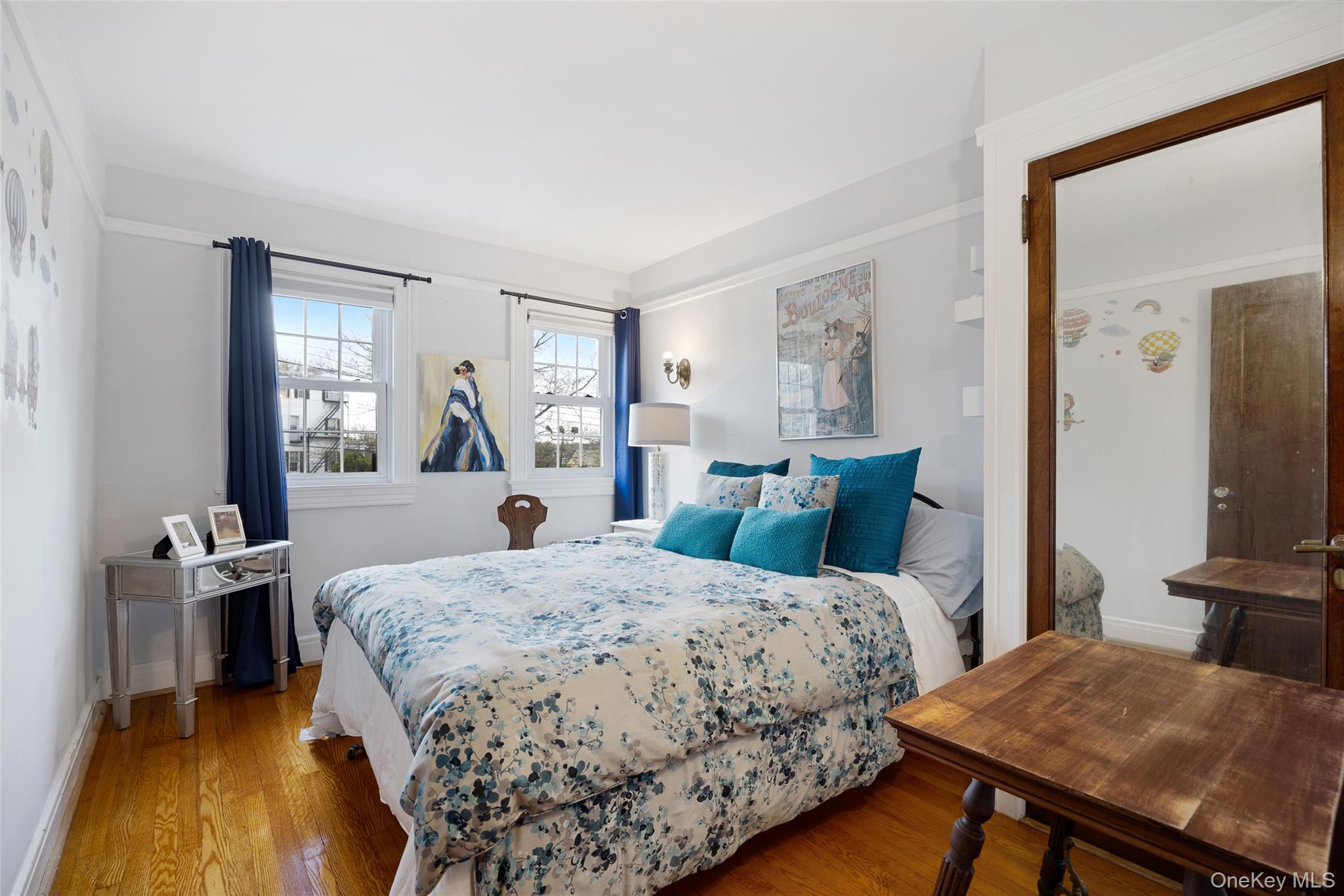 127 #1 Beverly Road, Douglaston, NY 11363