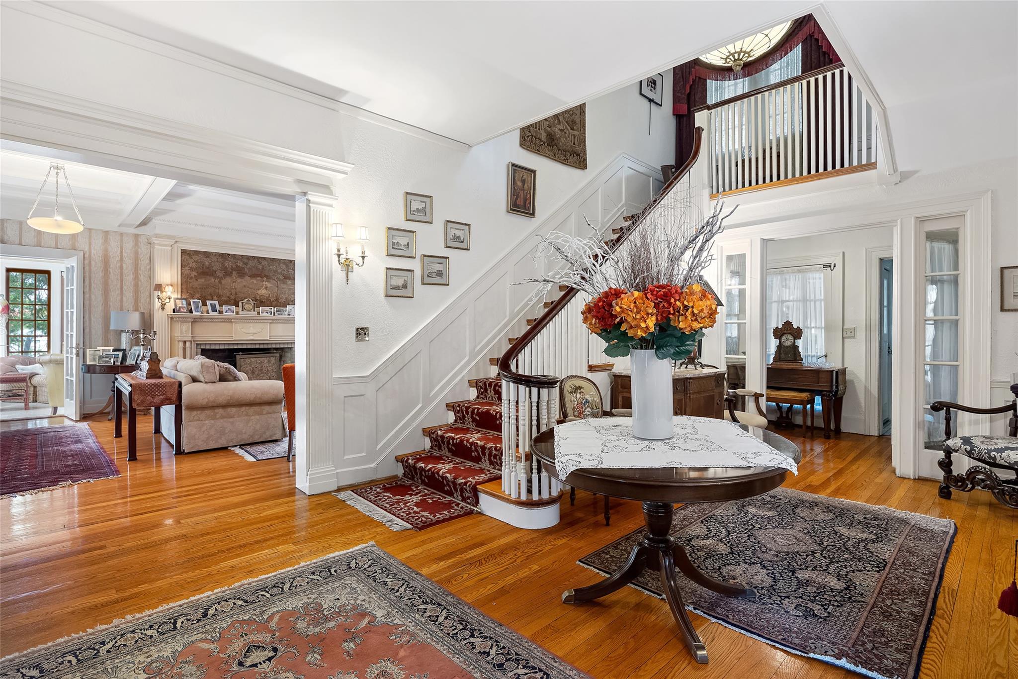 127 #1 Beverly Road, Douglaston, NY 11363