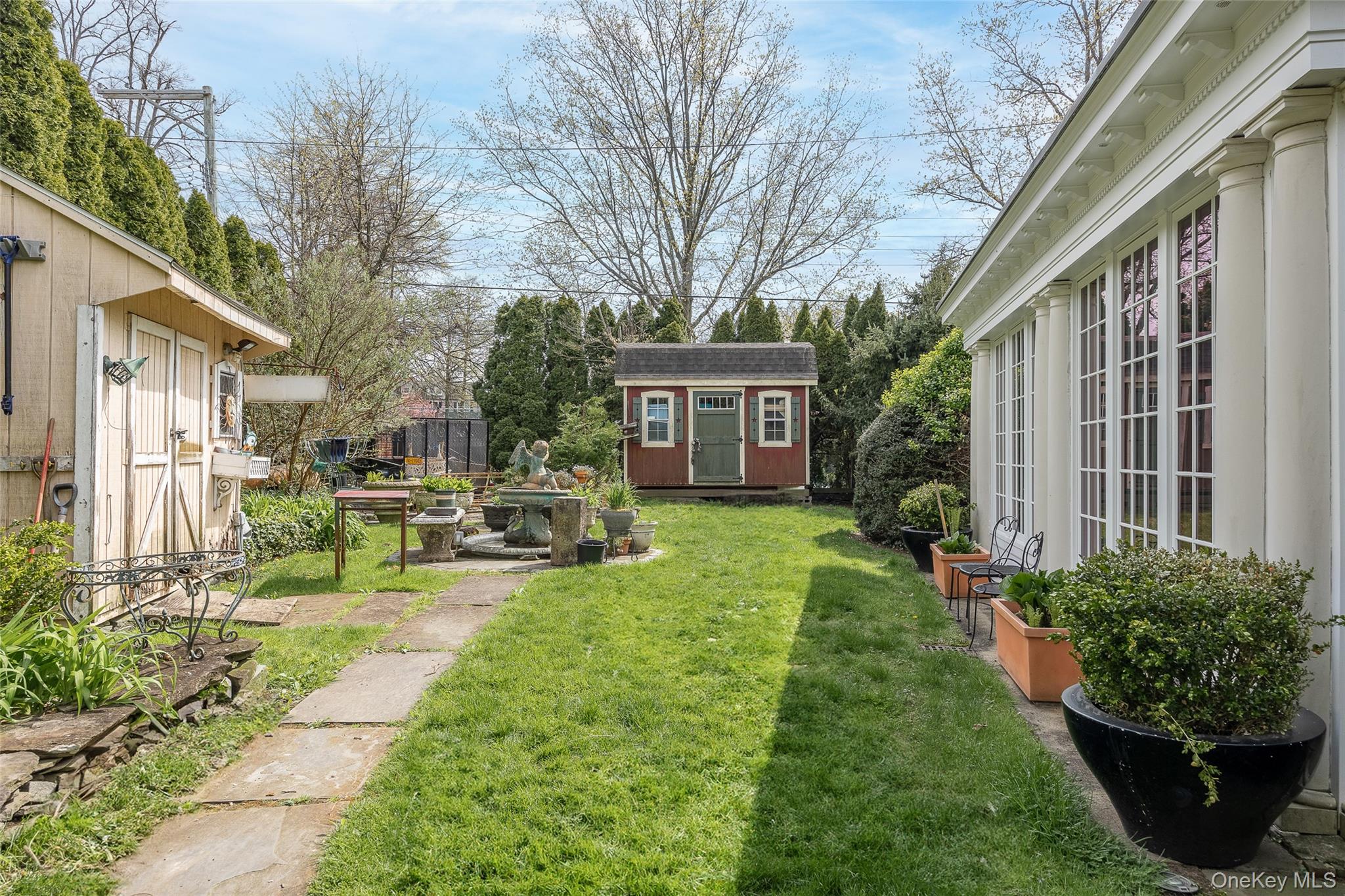 127 #1 Beverly Road, Douglaston, NY 11363