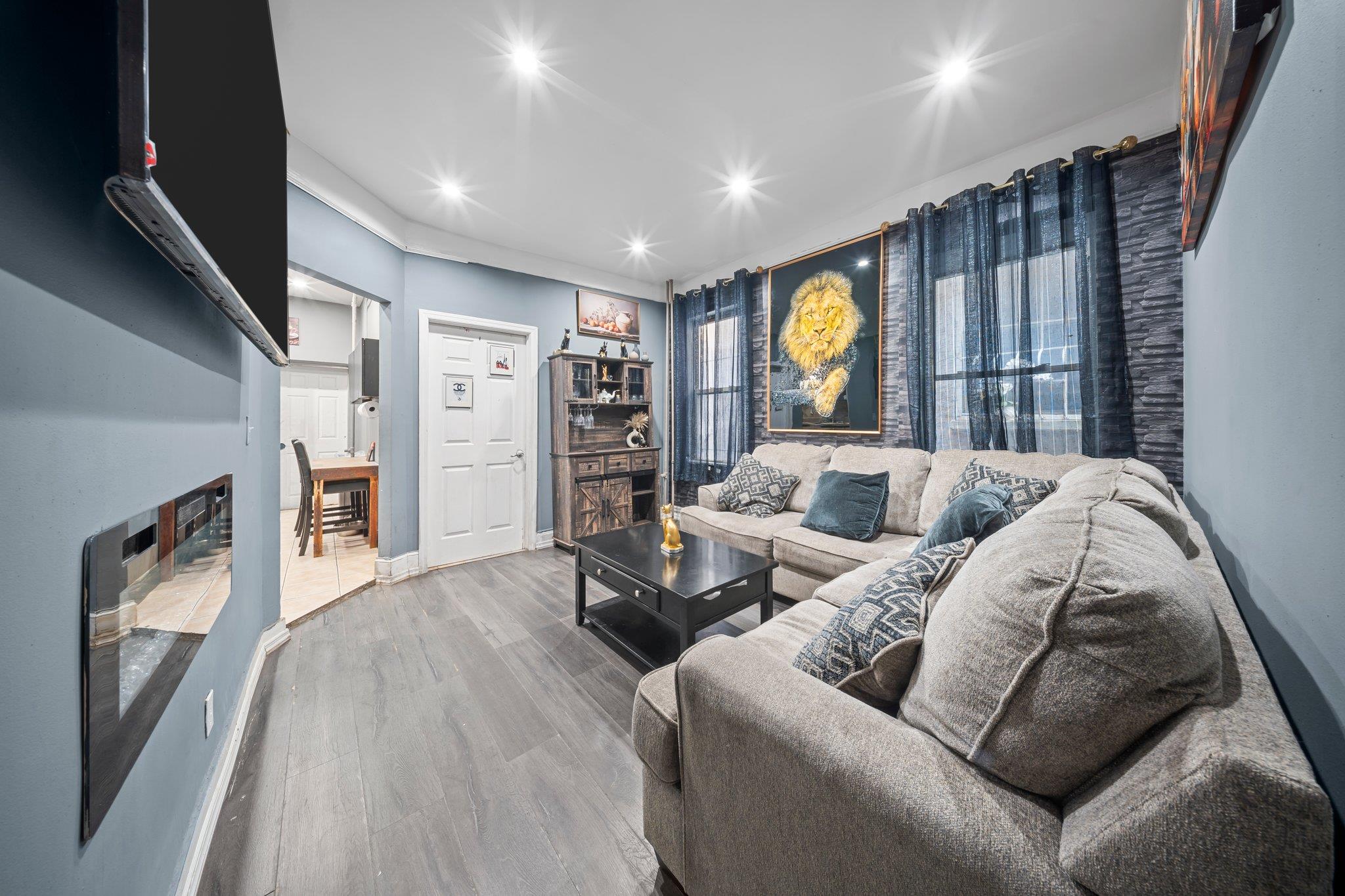 3219 104th Street, East Elmhurst, NY 11369