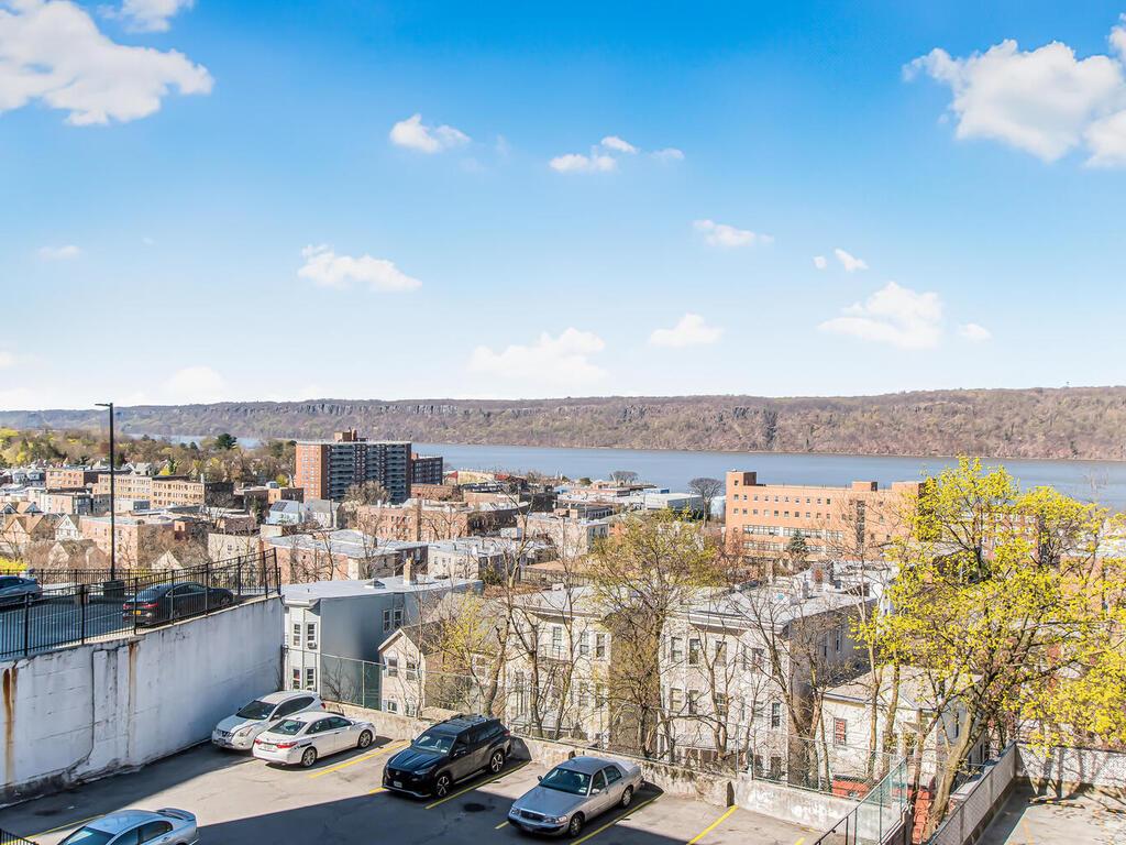 101 Highland Avenue # 5D, Yonkers, NY 10705