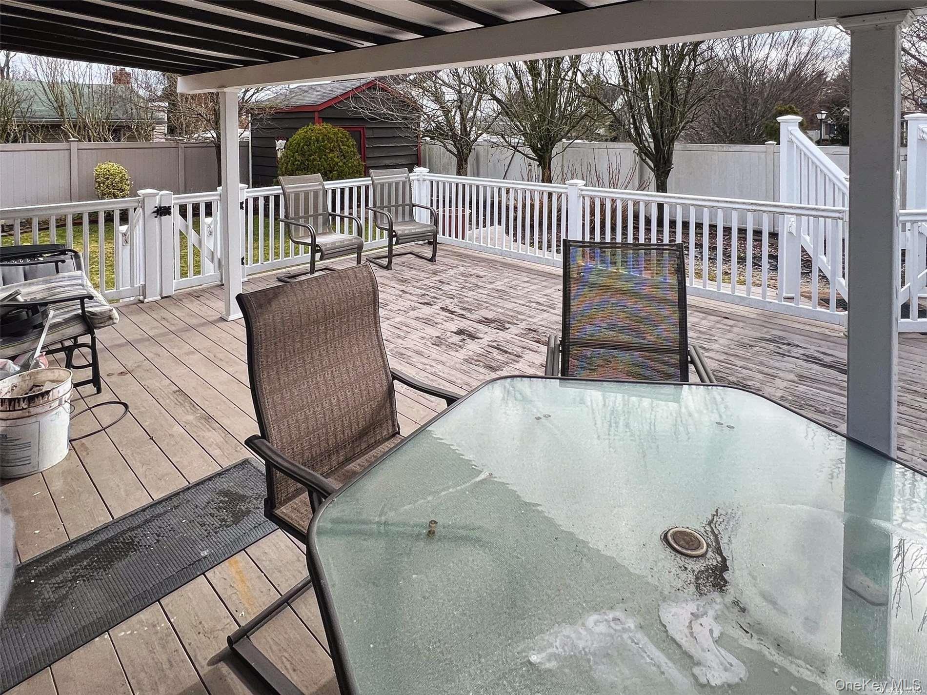 9 Reinhart Court, Melville, NY 11747