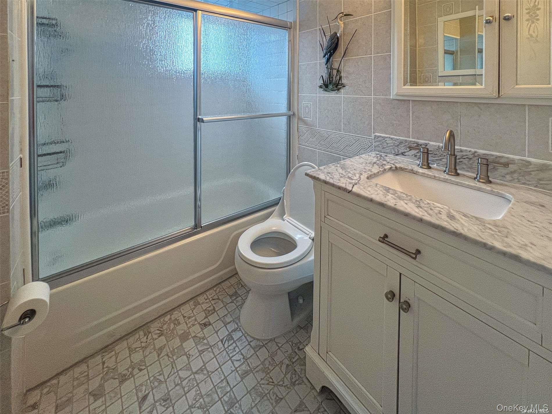 9 Reinhart Court, Melville, NY 11747