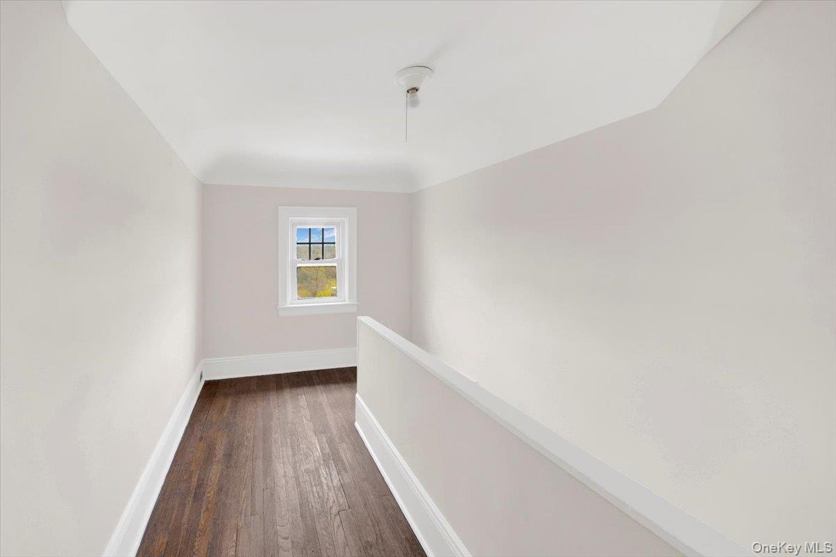 12 Pilgrim Avenue, Yonkers, NY 10710