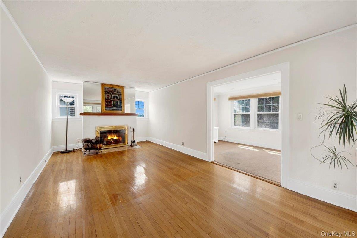 12 Pilgrim Avenue, Yonkers, NY 10710