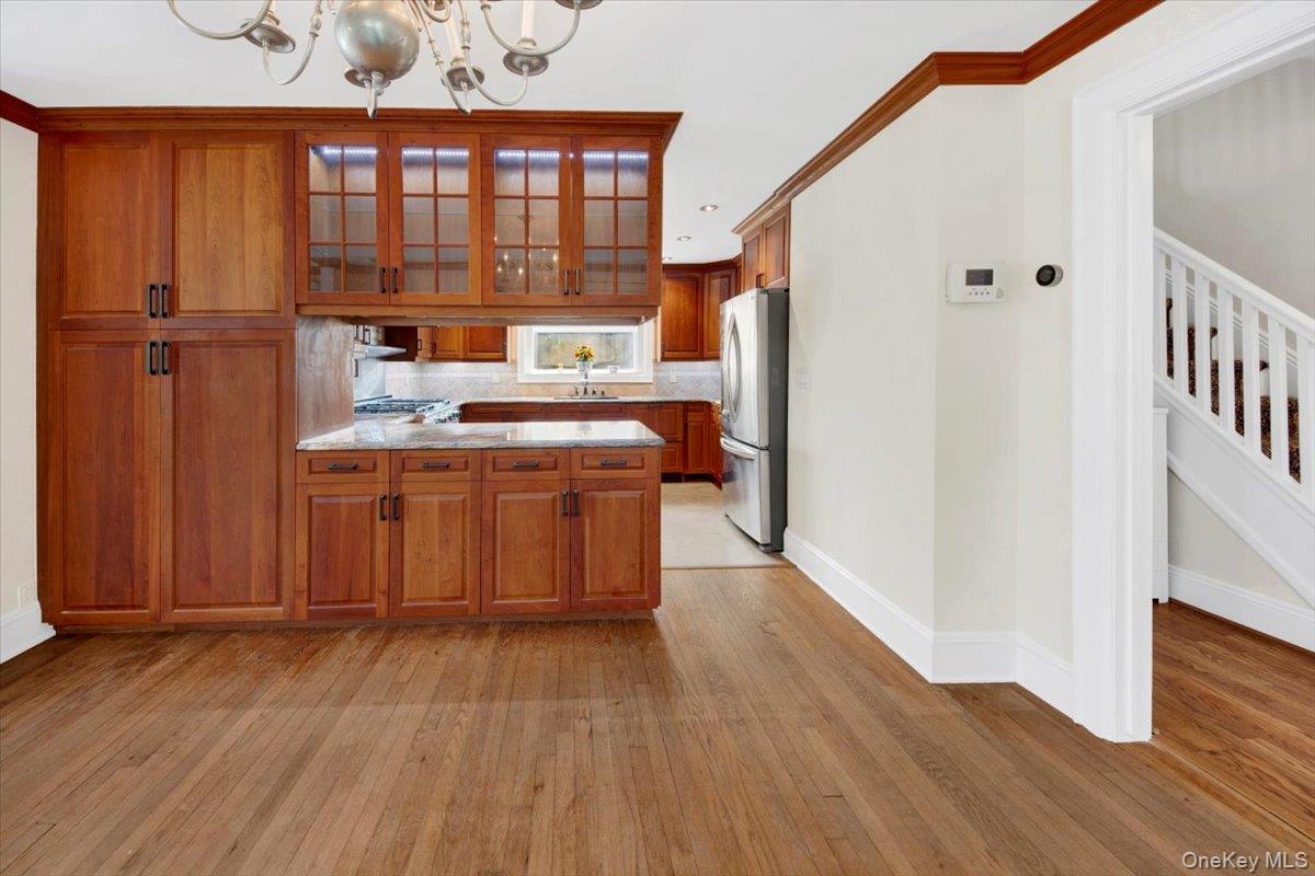 12 Pilgrim Avenue, Yonkers, NY 10710