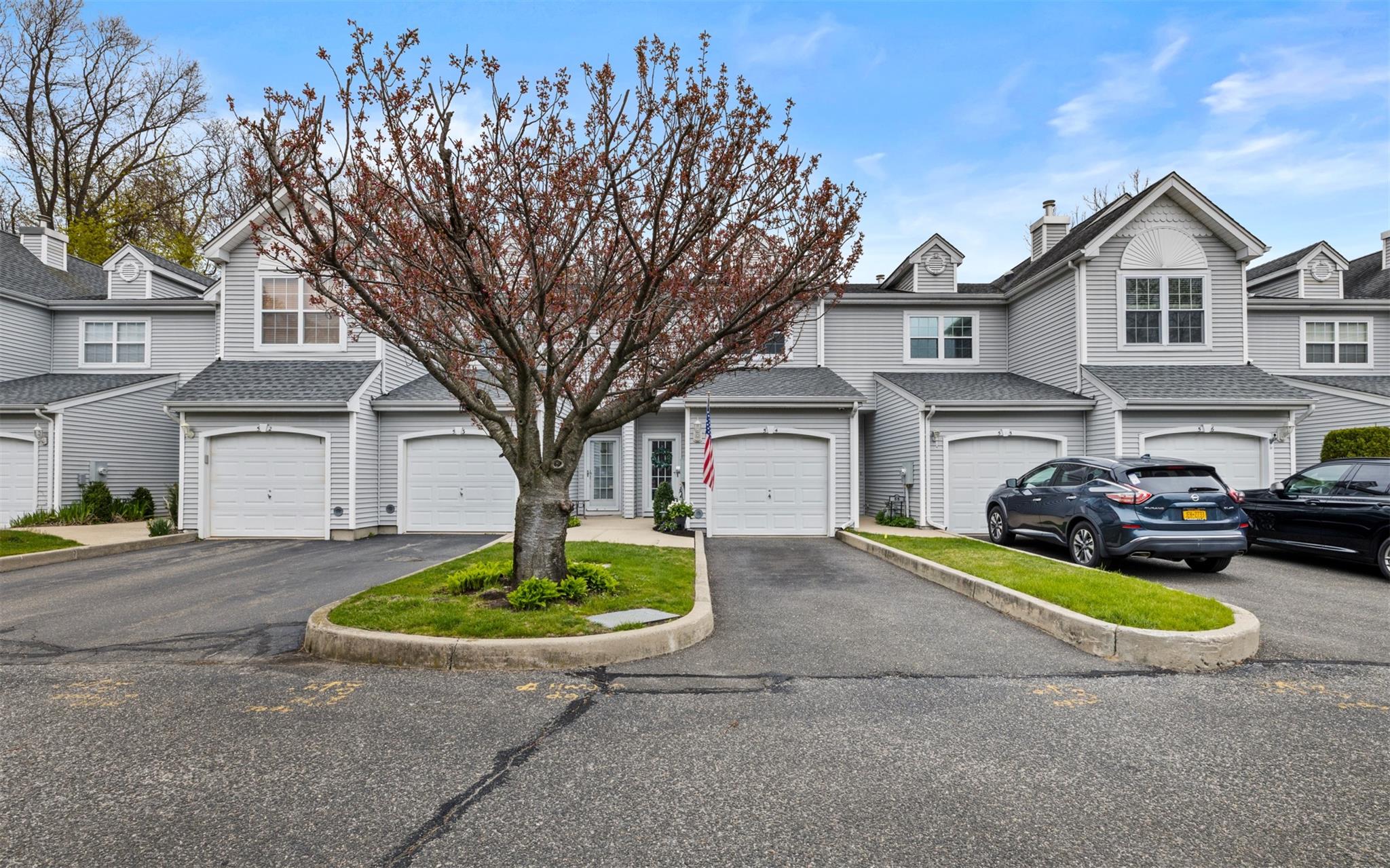 54 Leeward Court, Port Jefferson, NY 11777