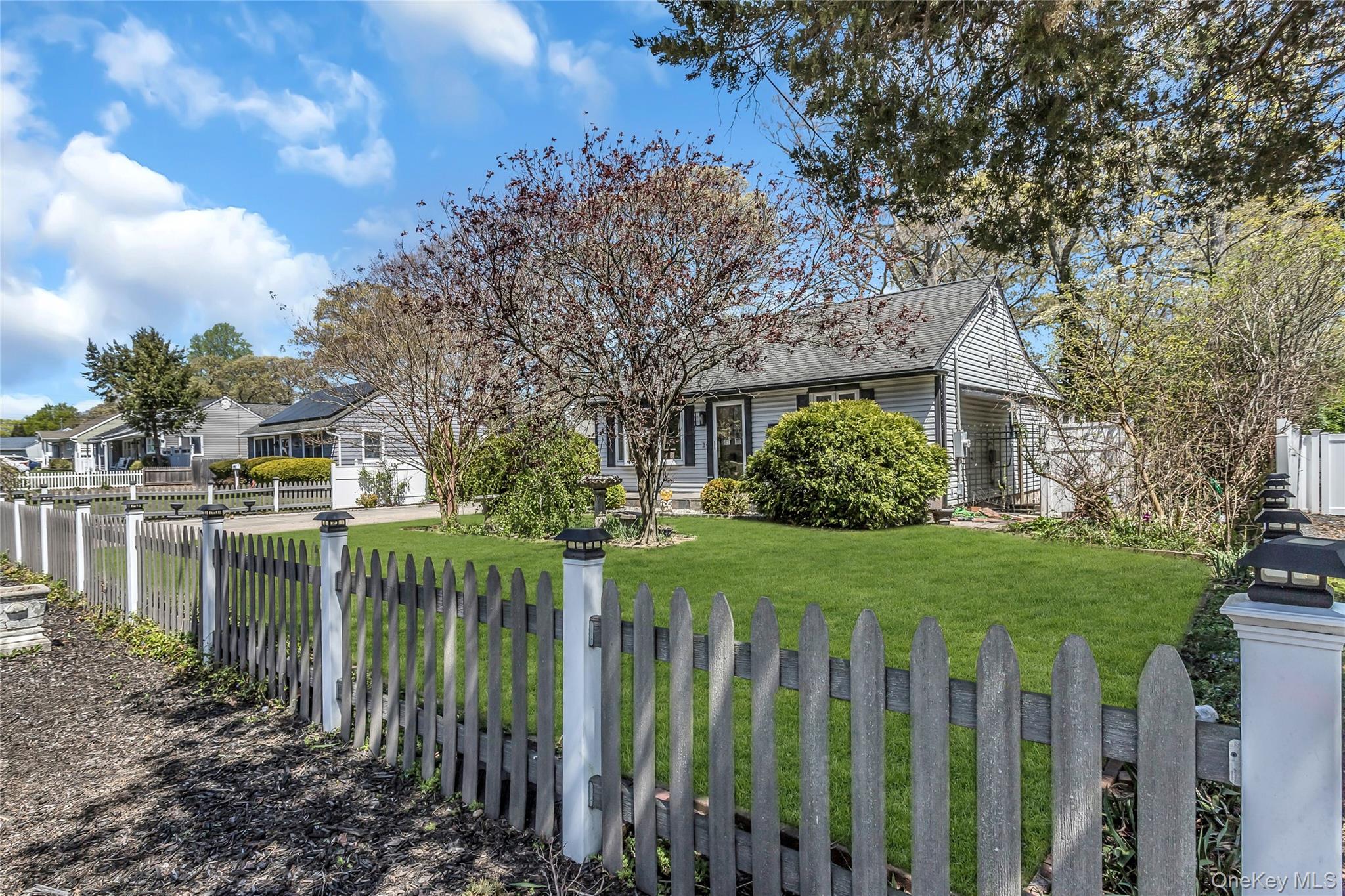 118 Noel Drive, Centereach, NY 11720