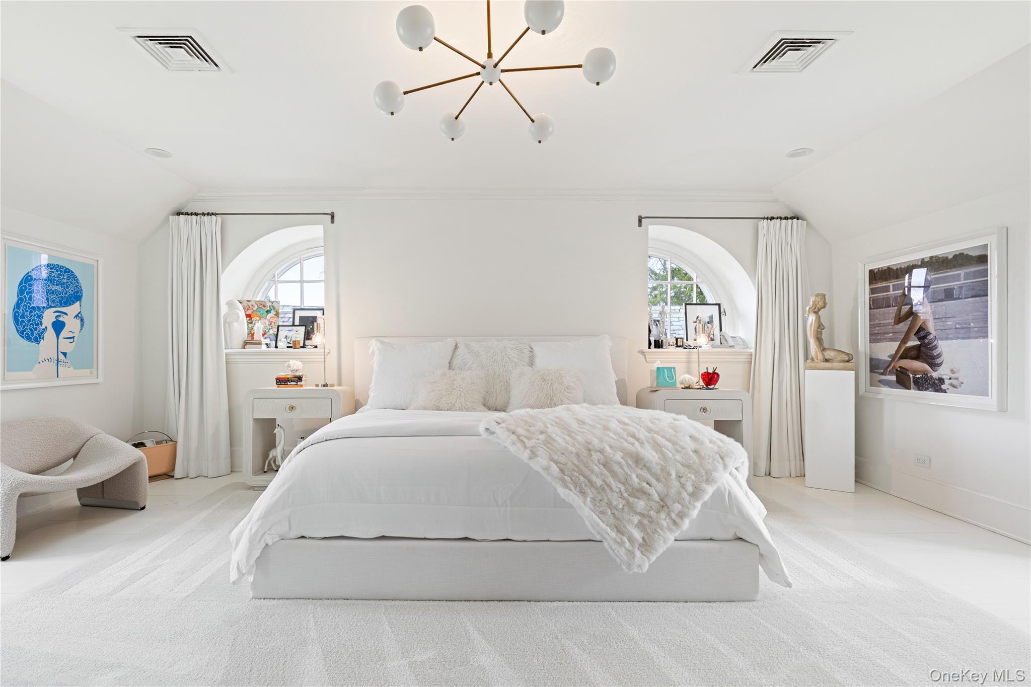 2 Fargo Lane, Irvington, NY 10533