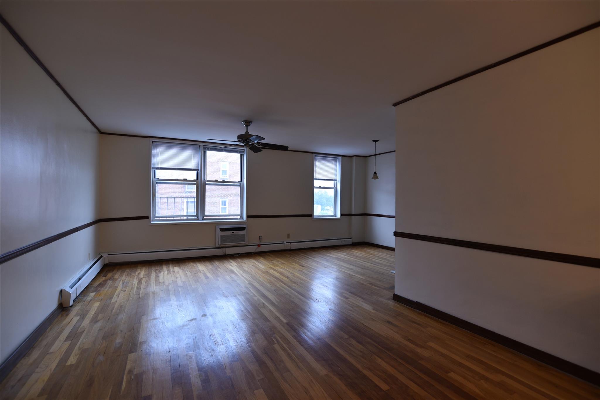 54-44 Little Neck Parkway # 6L, Little Neck, NY 11362