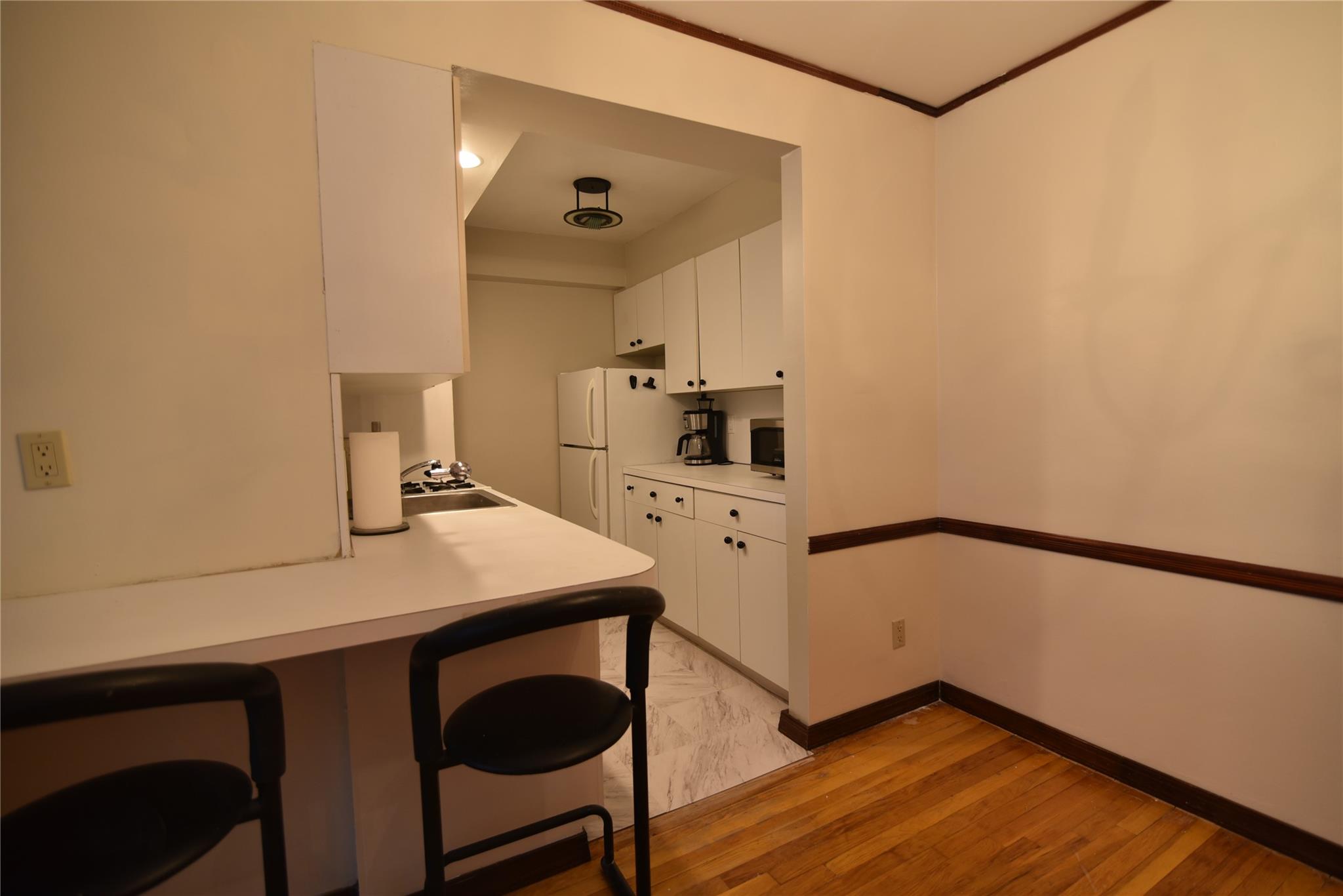 54-44 Little Neck Parkway # 6L, Little Neck, NY 11362