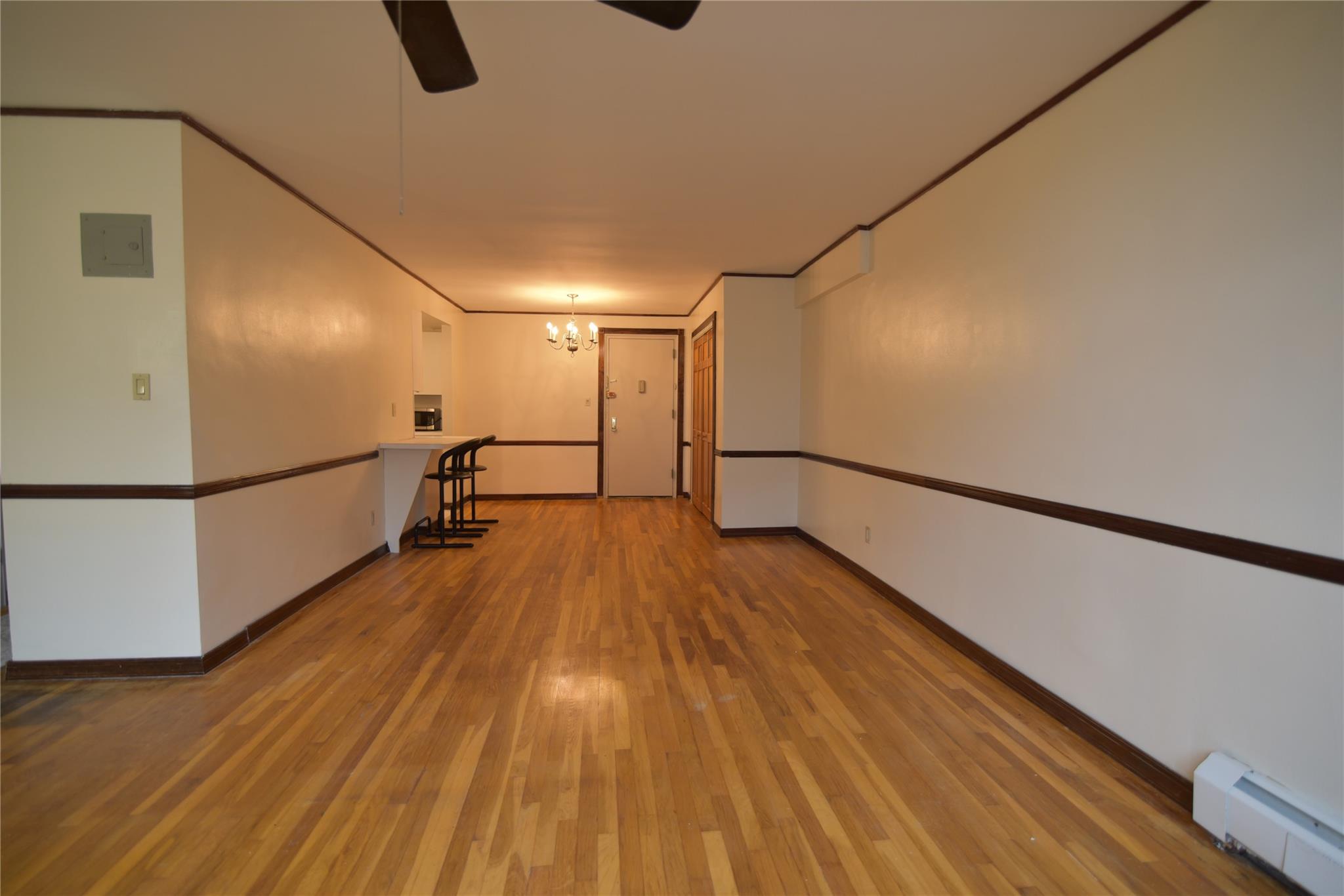 54-44 Little Neck Parkway # 6L, Little Neck, NY 11362