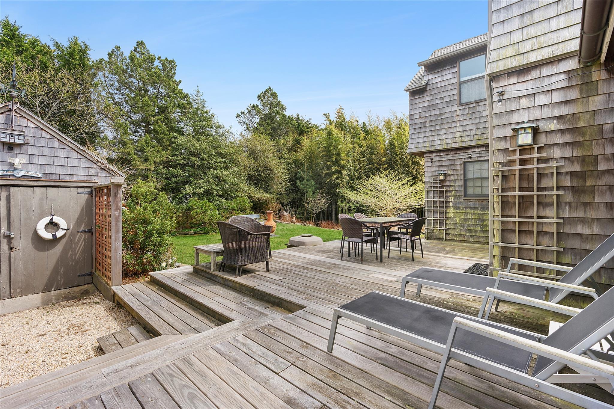 25 Gardiner Drive, Amagansett, NY 11930