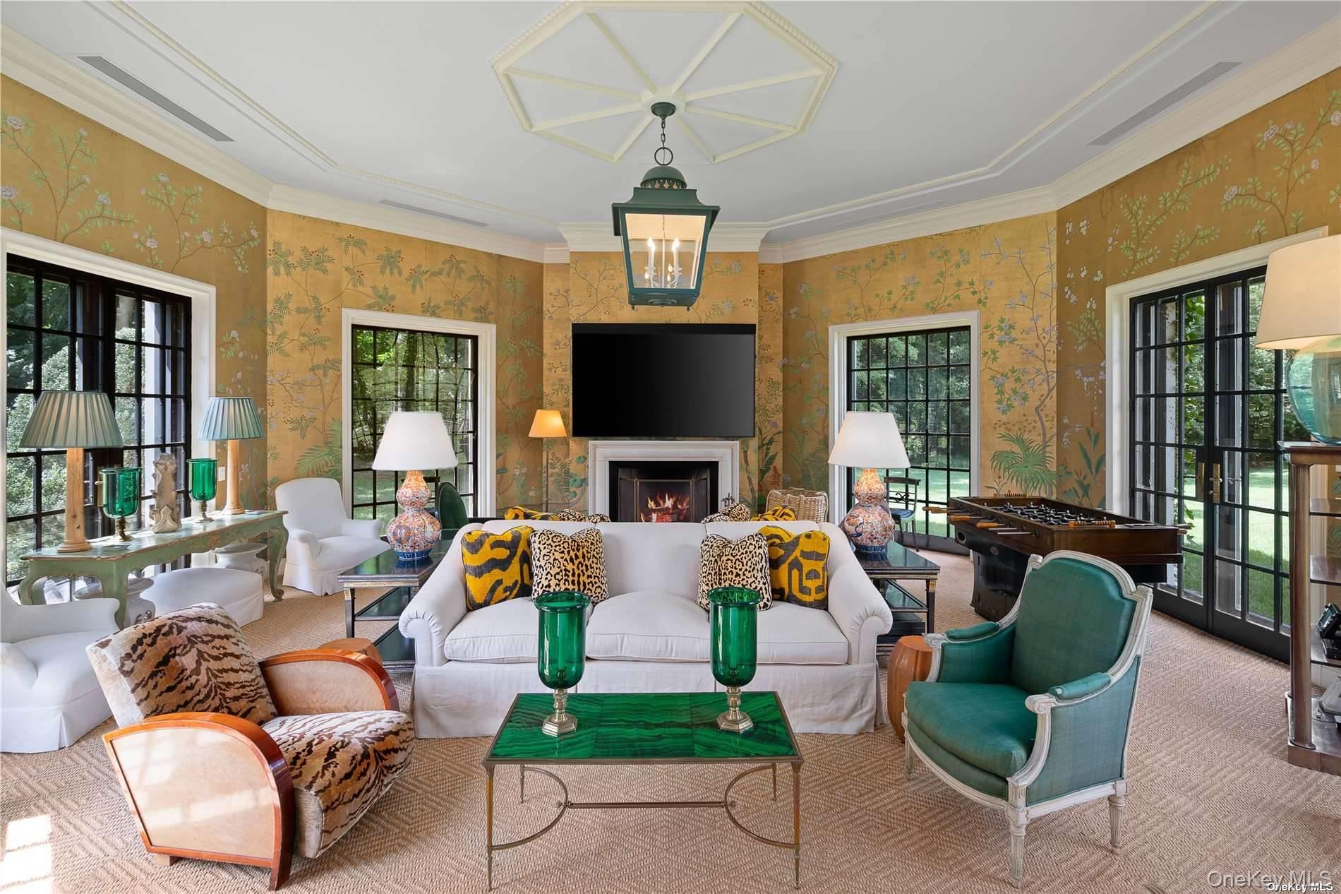 339 Duck Pond Road, Locust Valley, NY 11560