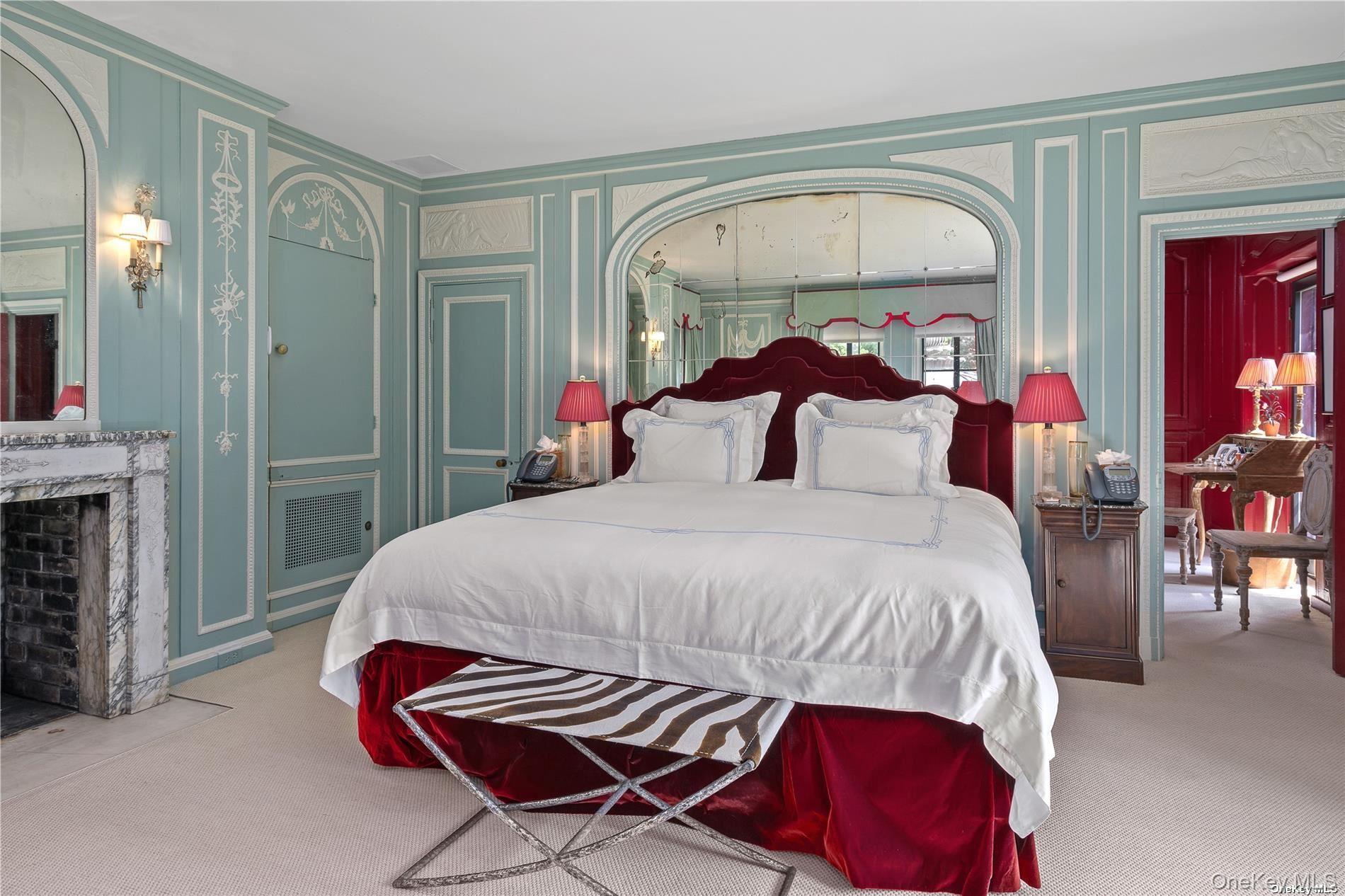 339 Duck Pond Road, Locust Valley, NY 11560