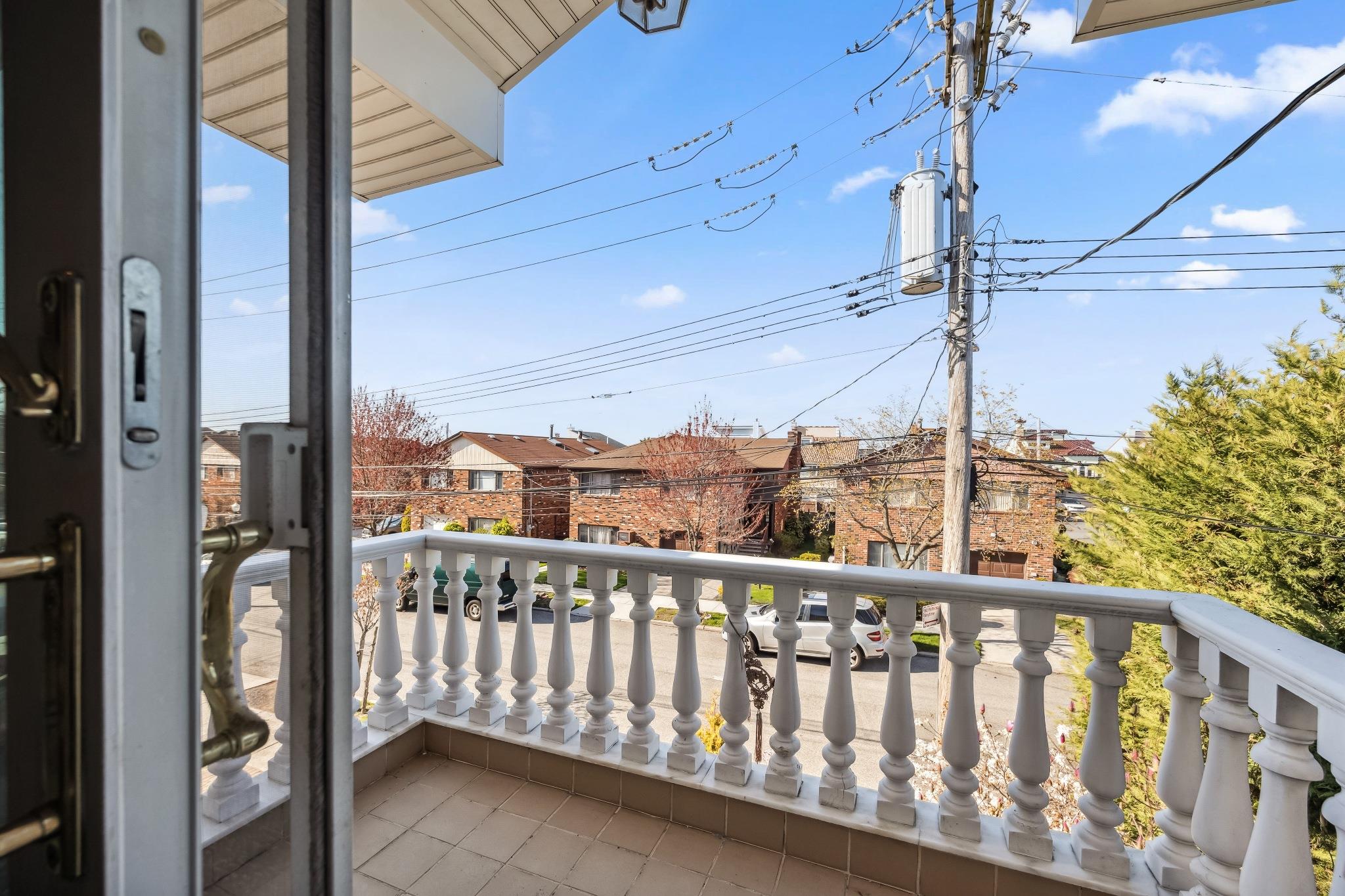154-60 Riverside Drive, Whitestone, NY 11357