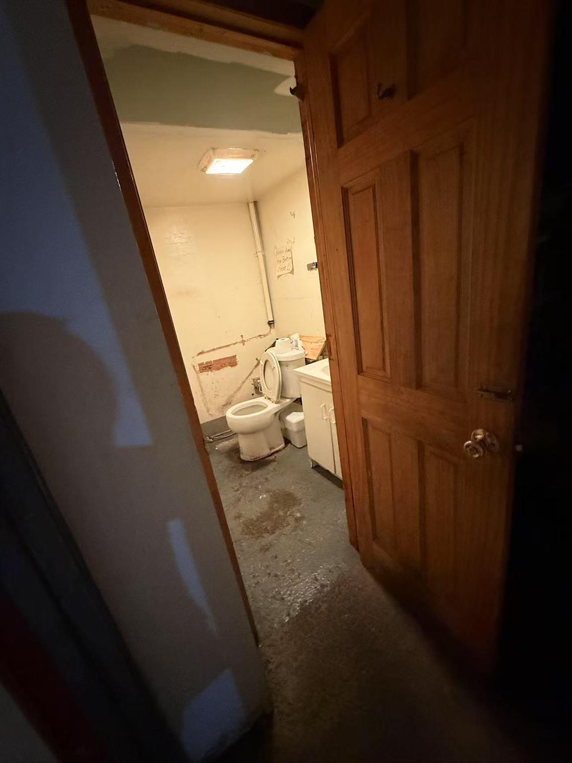 167 Ave U, Brooklyn, NY 11223