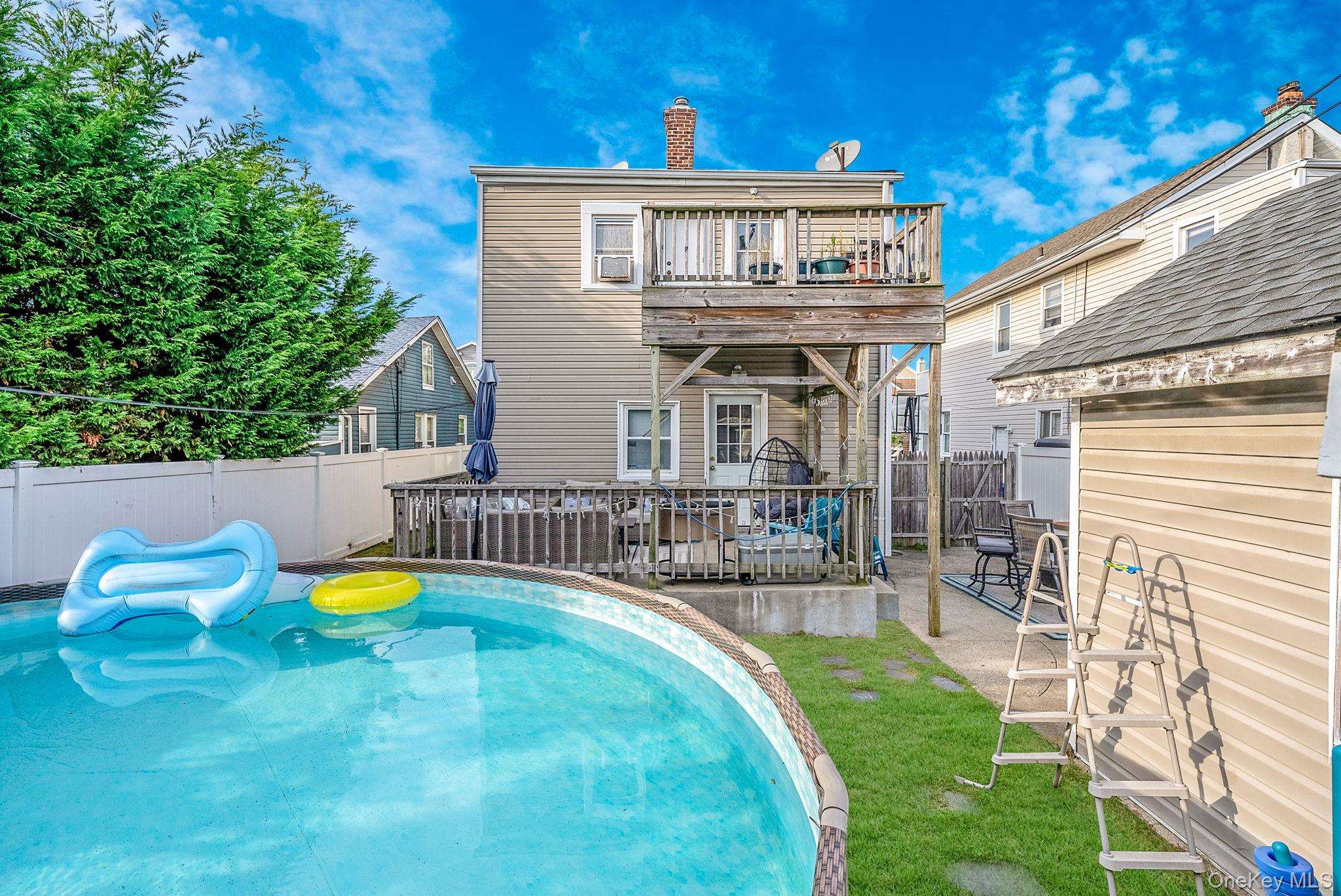 236 W Pine Street, Long Beach, NY 11561