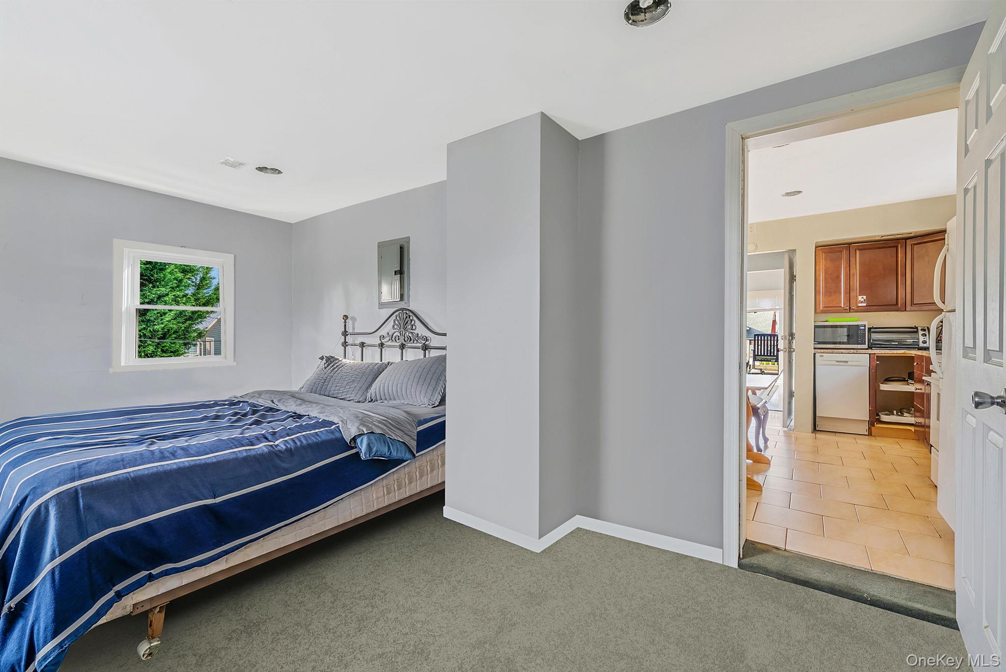 236 W Pine Street, Long Beach, NY 11561