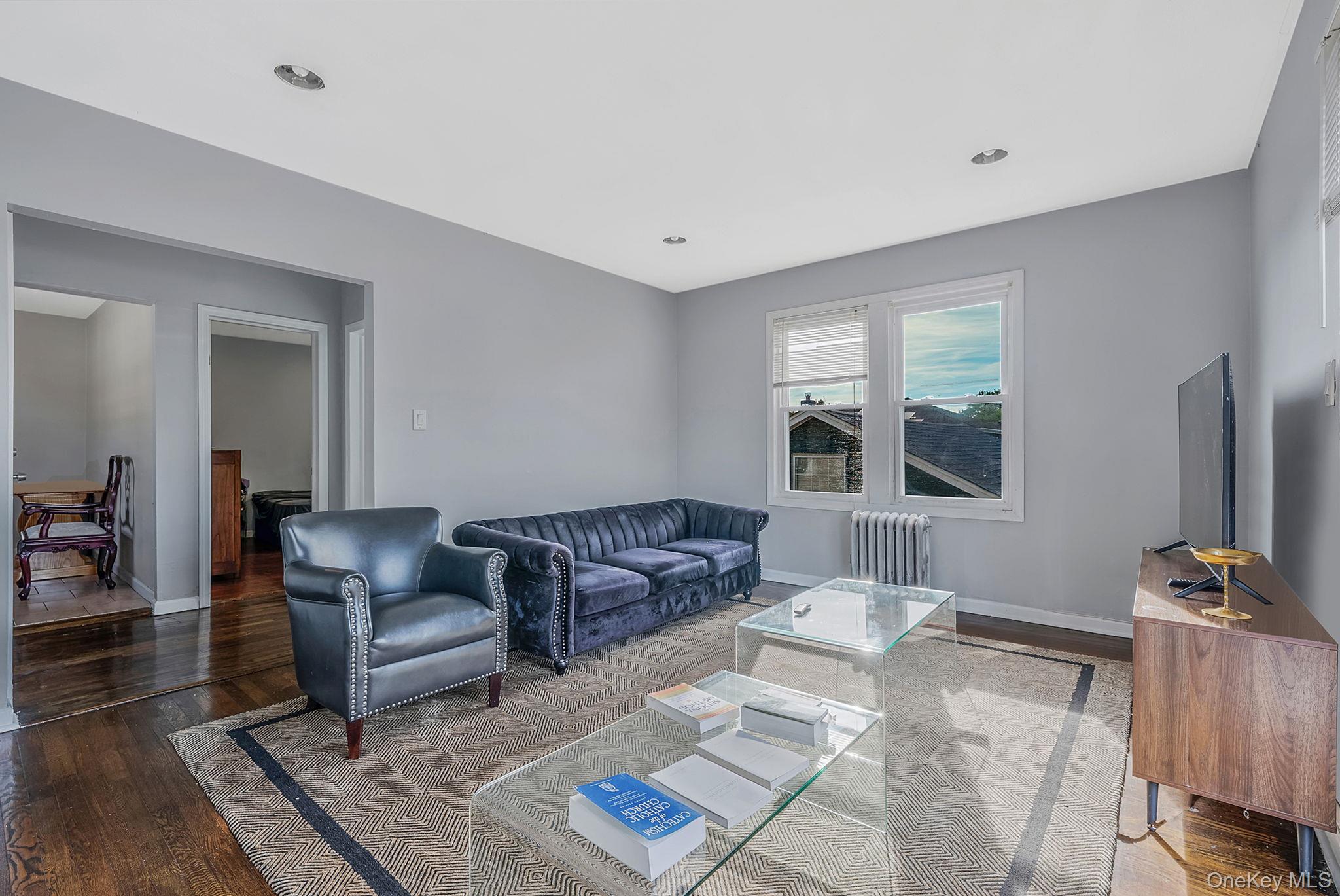 236 W Pine Street, Long Beach, NY 11561