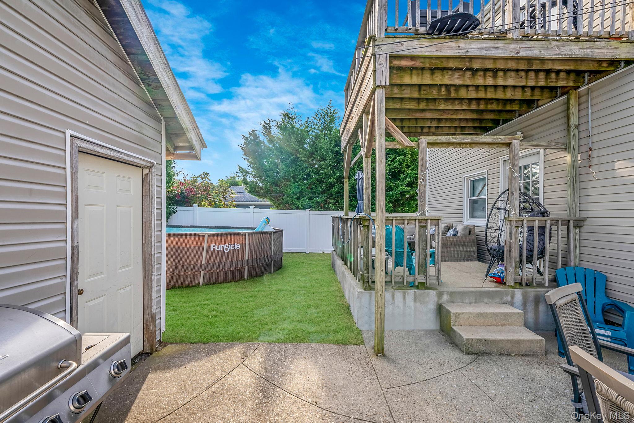 236 W Pine Street, Long Beach, NY 11561