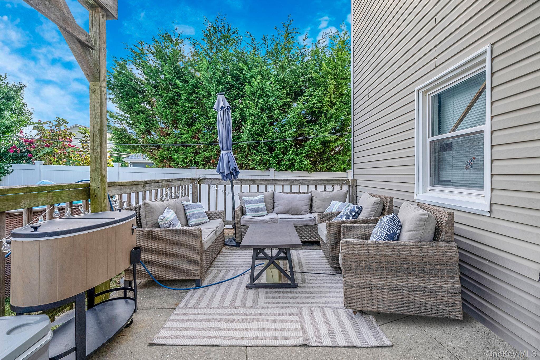 236 W Pine Street, Long Beach, NY 11561