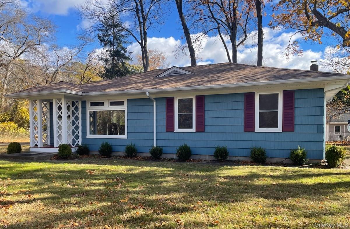 257 Union Avenue, East Patchogue, NY 11772