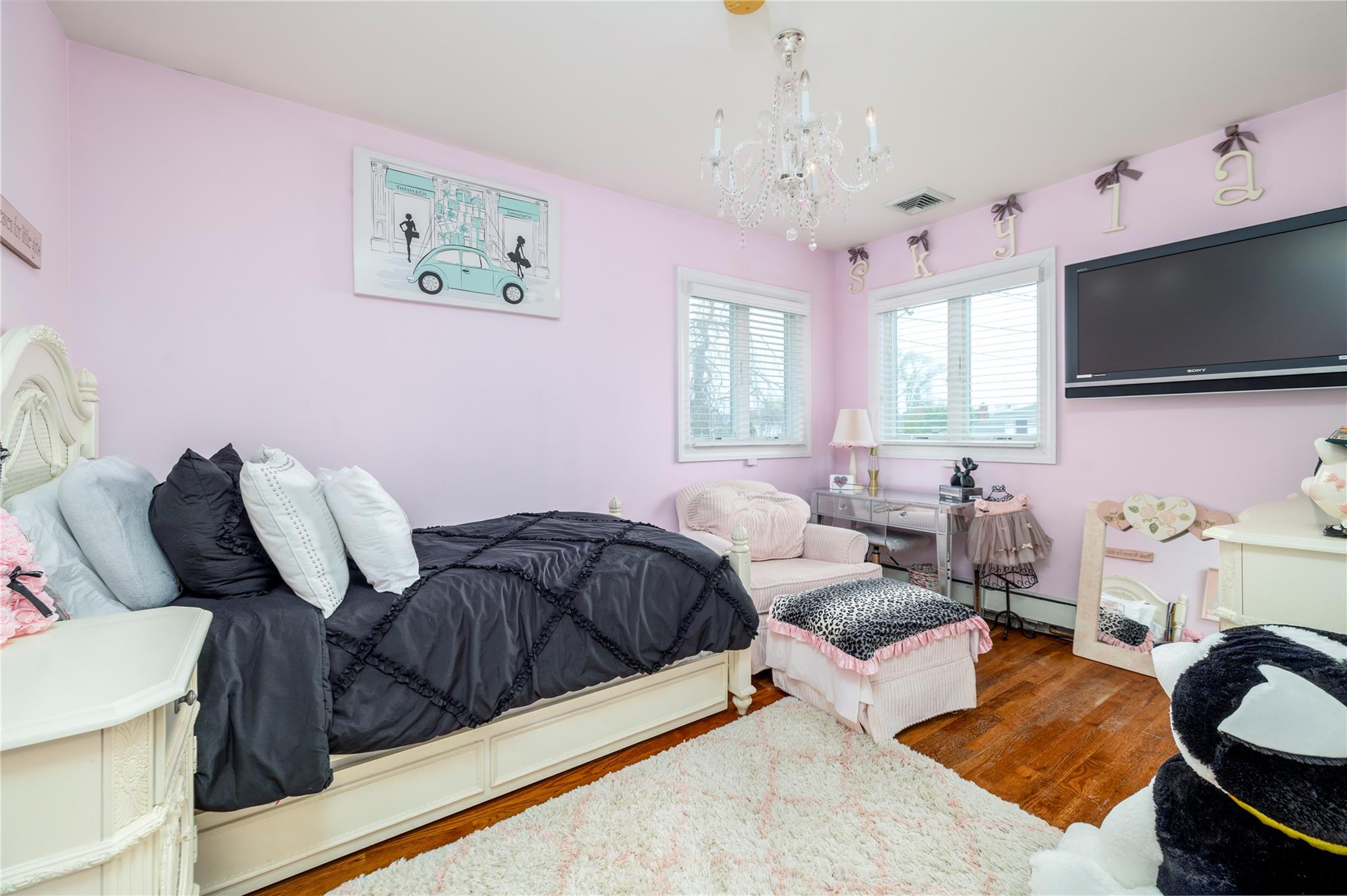 1970 Leonard Lane, Merrick, NY 11566