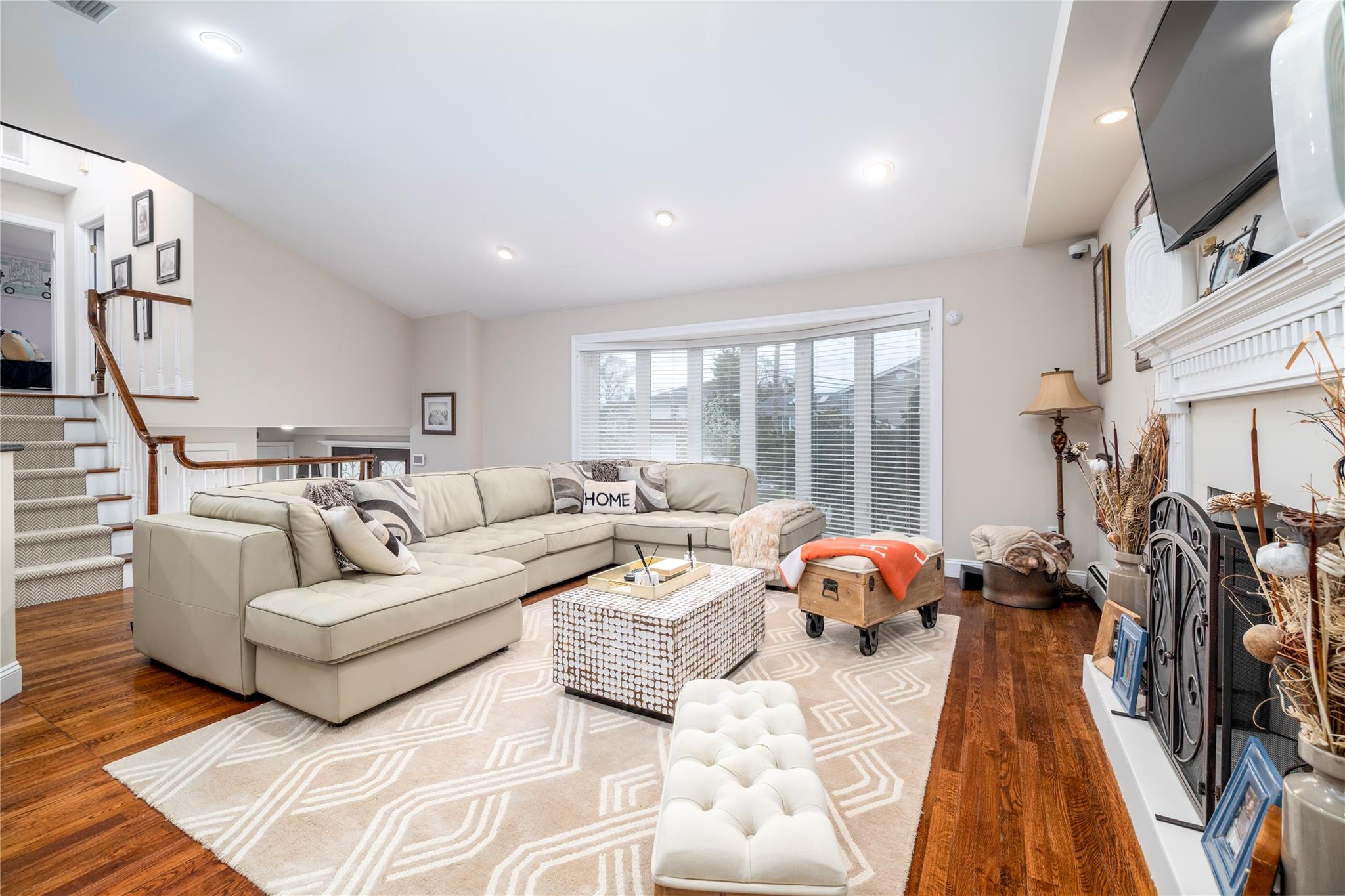 1970 Leonard Lane, Merrick, NY 11566