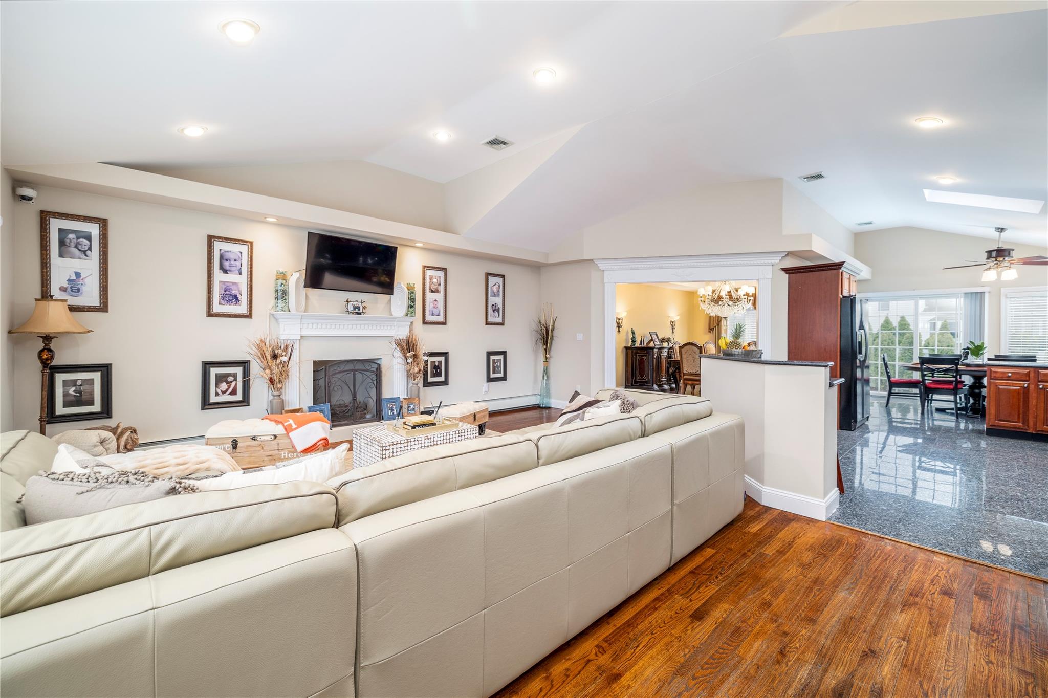 1970 Leonard Lane, Merrick, NY 11566