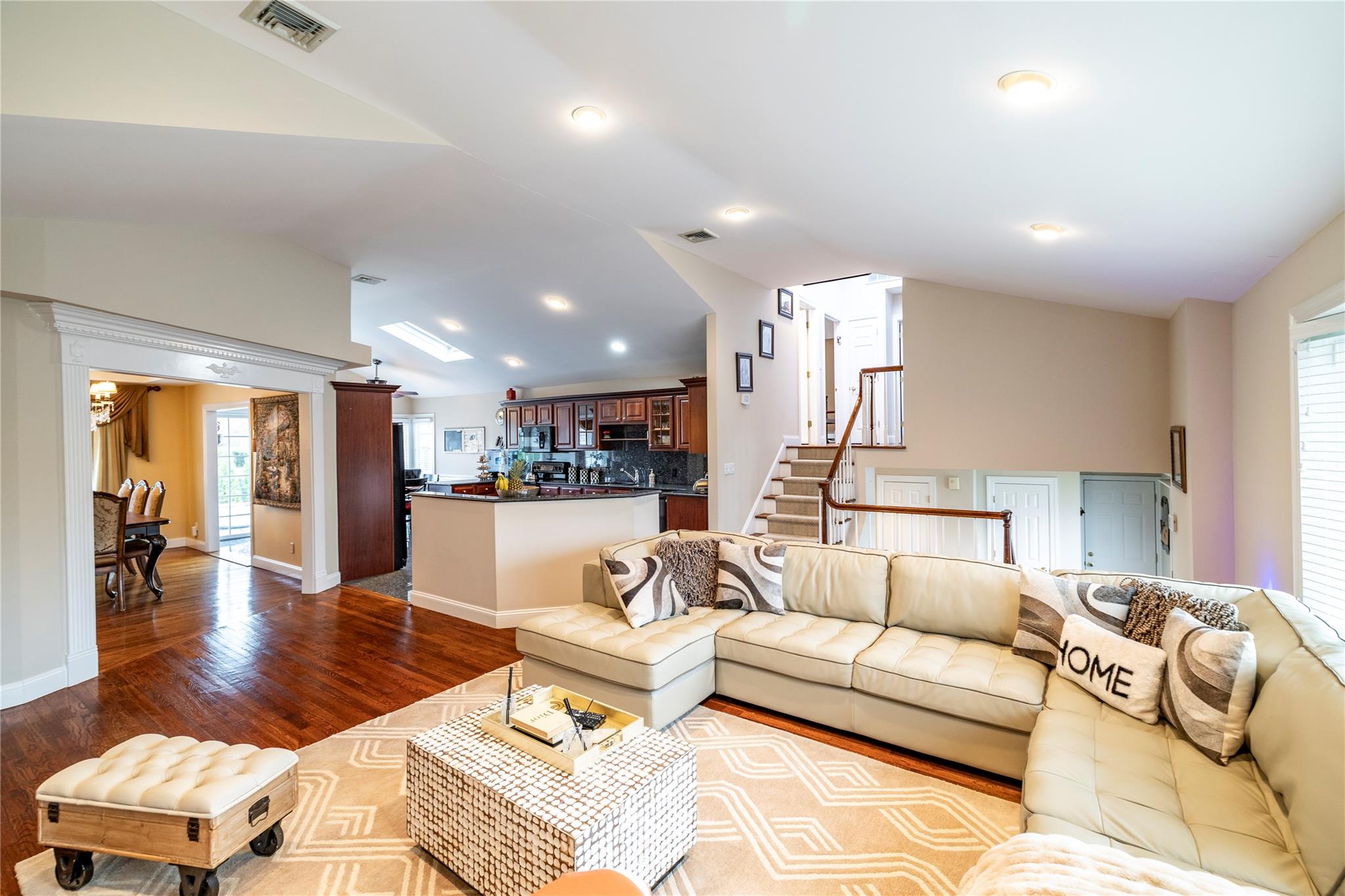 1970 Leonard Lane, Merrick, NY 11566