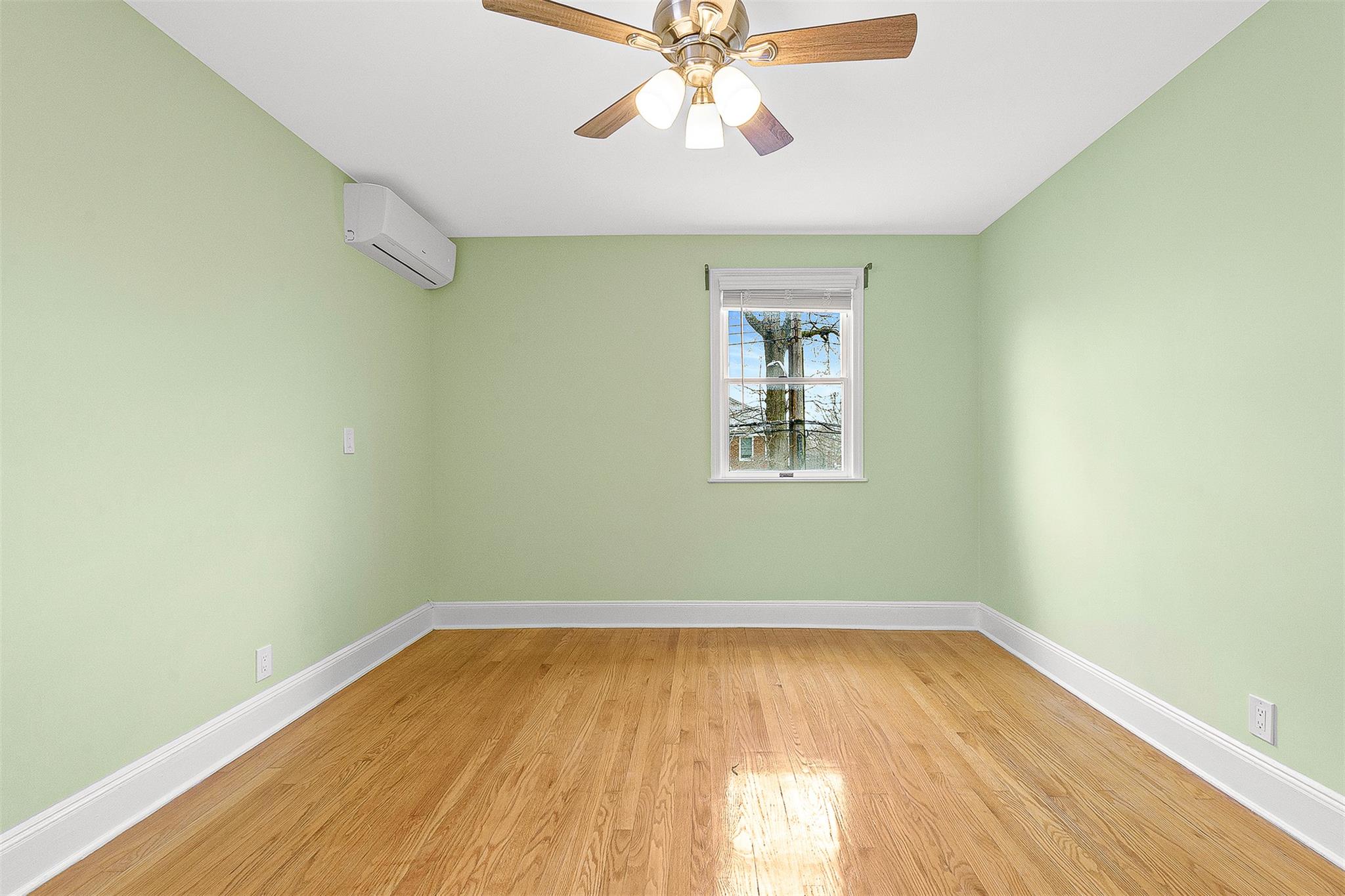 29-31 170 Street, Flushing, NY 11358