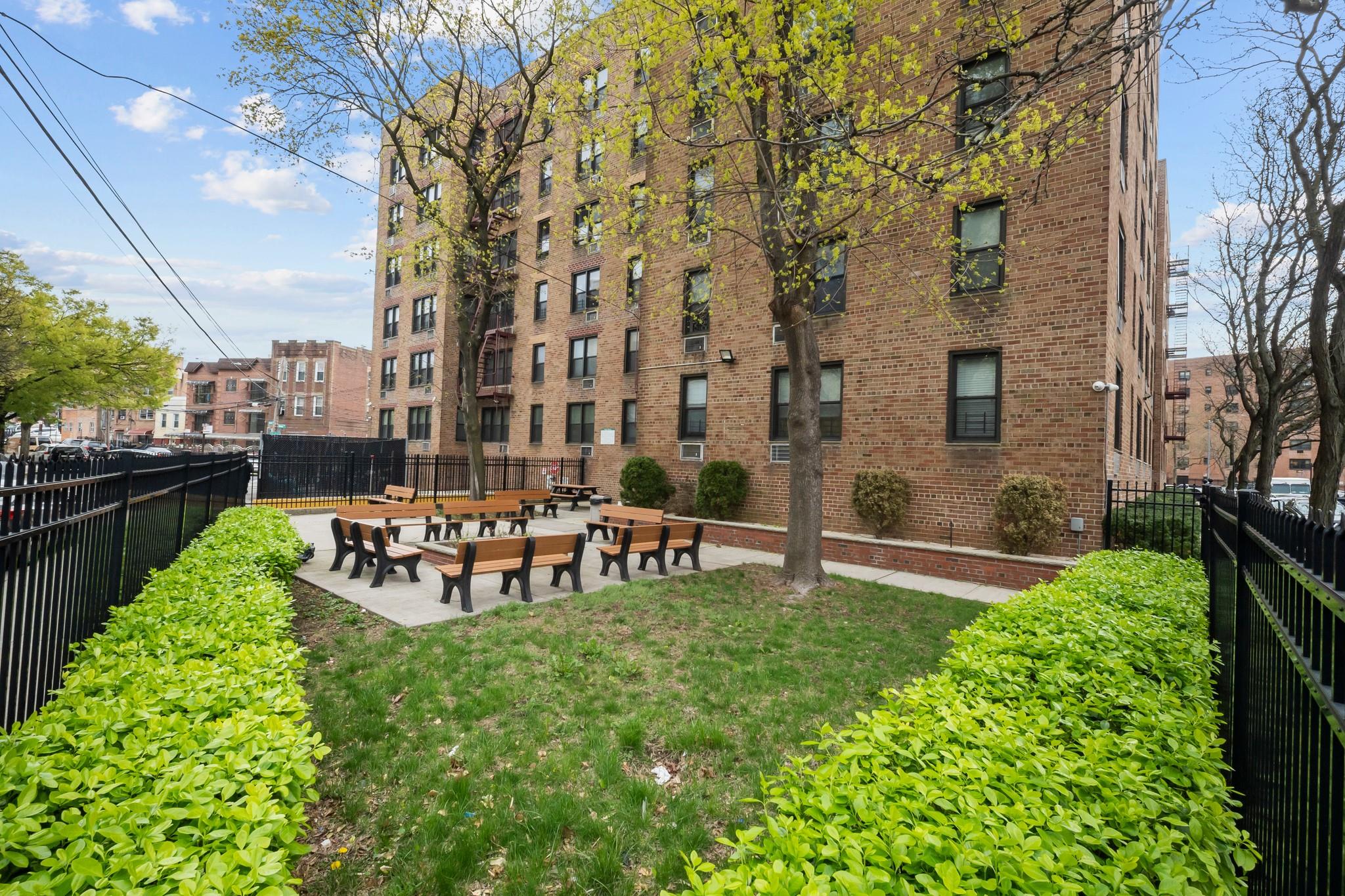 5803 Calloway Street # 4FF, Corona, NY 11368