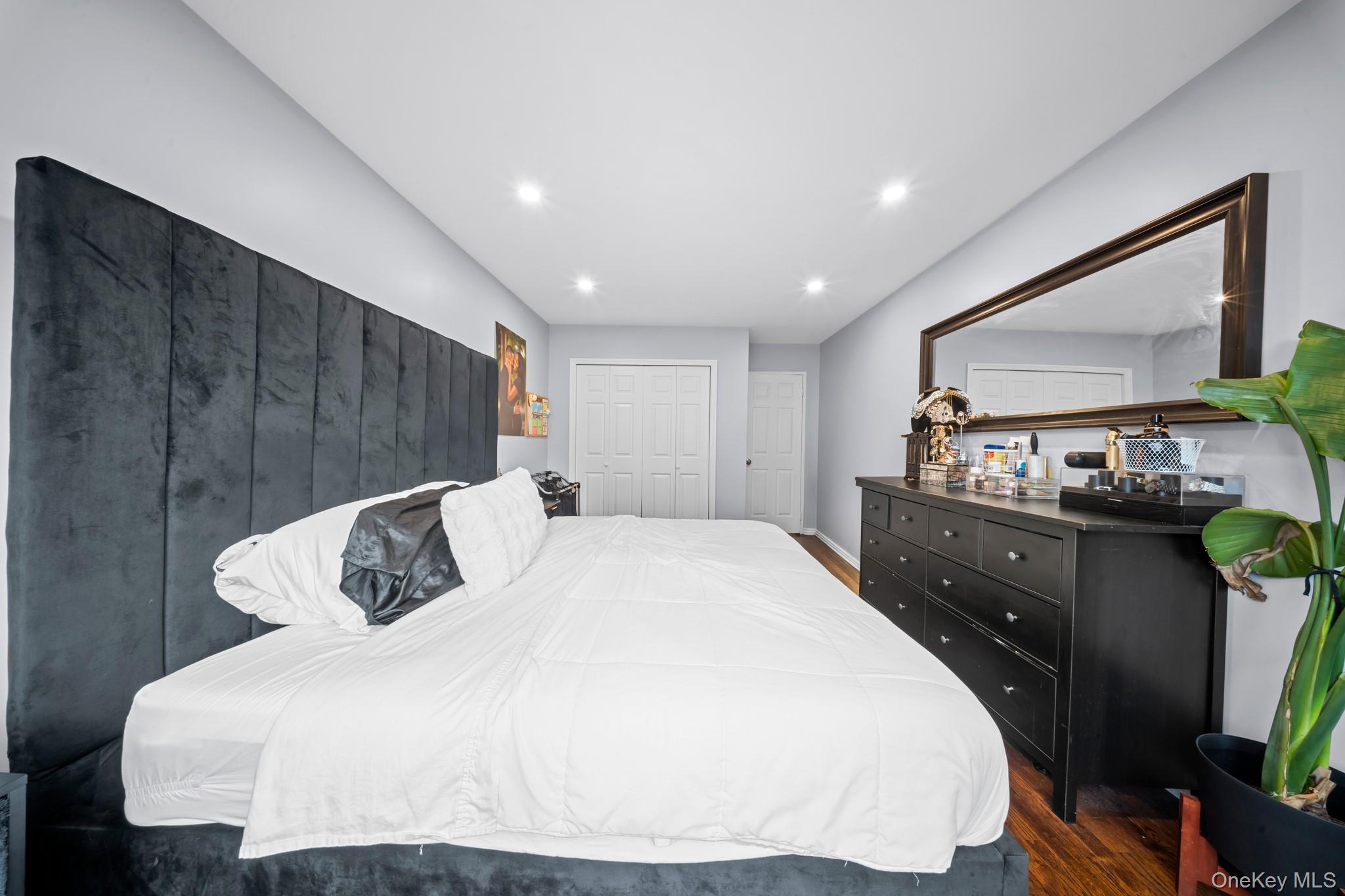 58-03 Calloway Street # #4FF, Corona, NY 11368