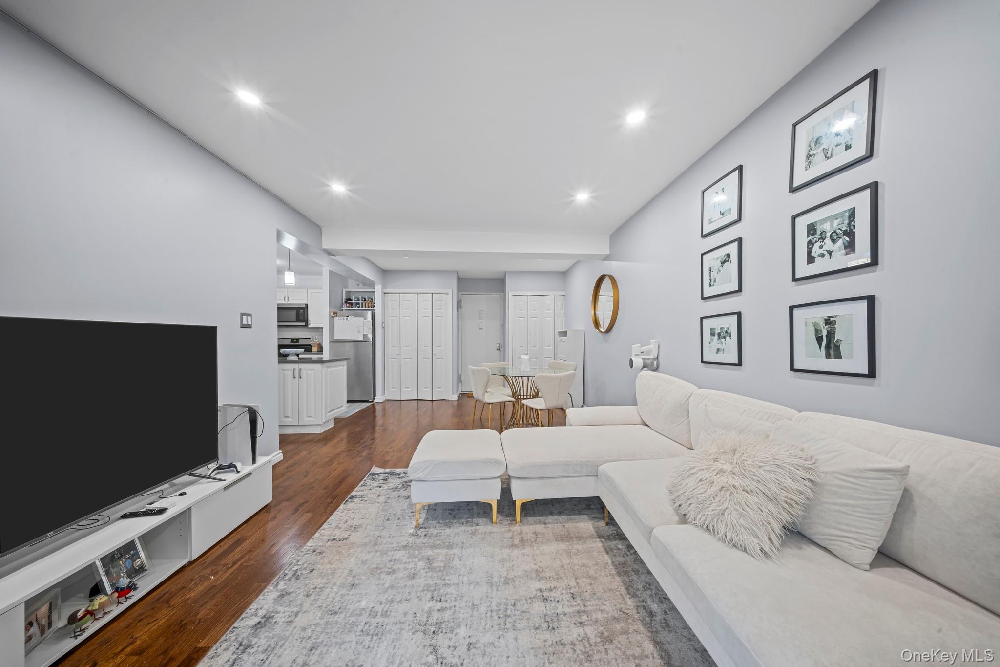 58-03 Calloway Street # #4FF, Corona, NY 11368