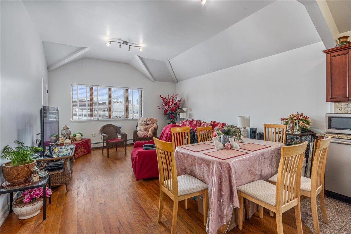 6147 Grand Avenue, Maspeth, NY 11378