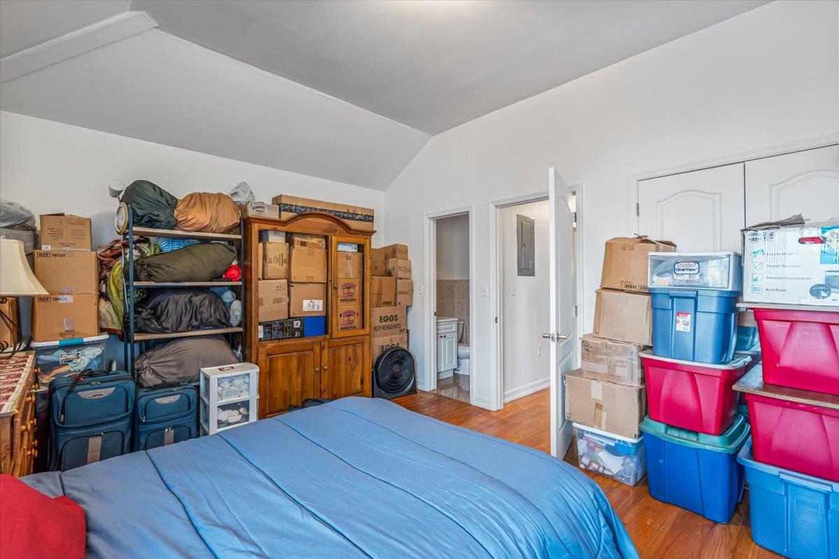 6147 Grand Avenue, Maspeth, NY 11378