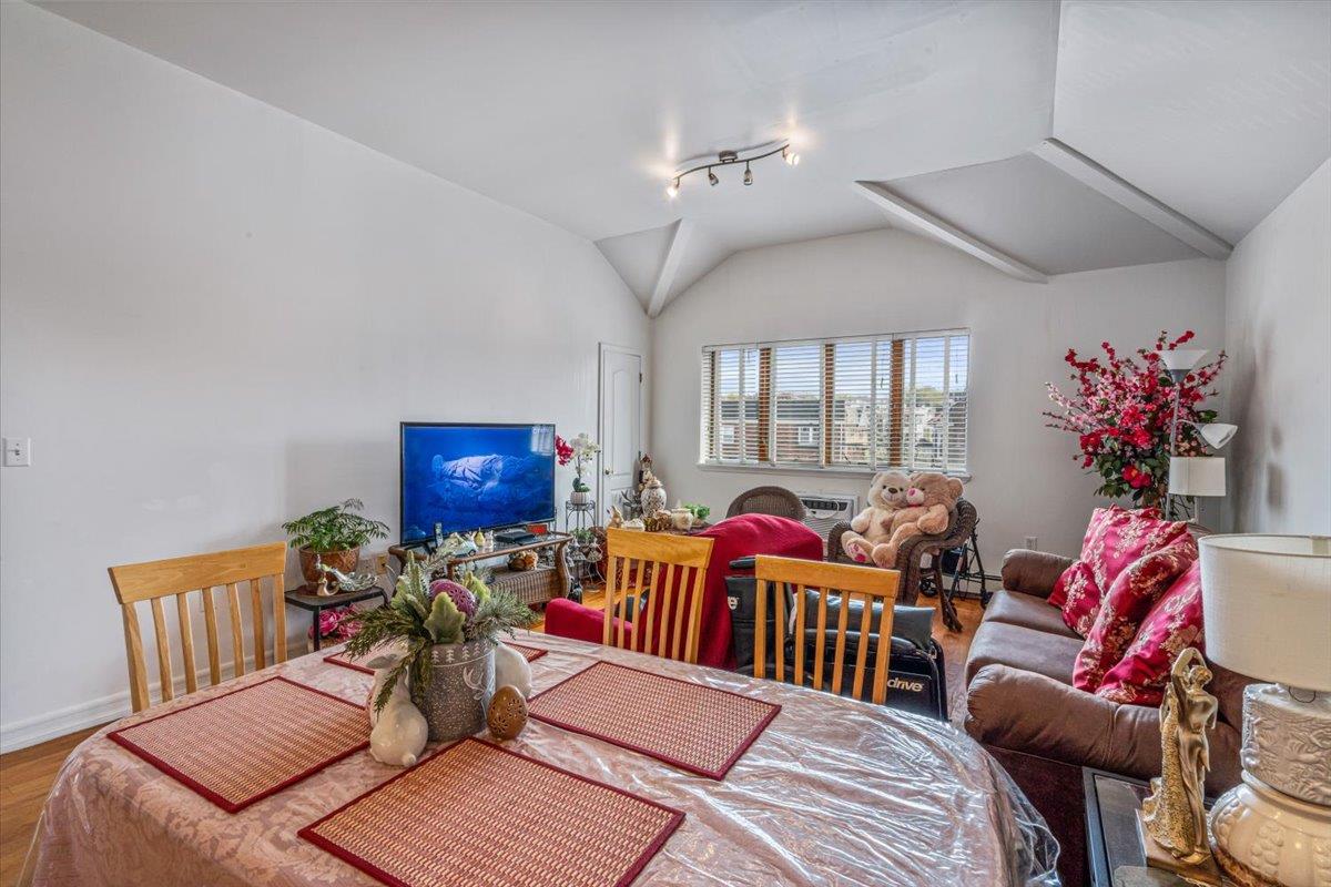 6147 Grand Avenue, Maspeth, NY 11378