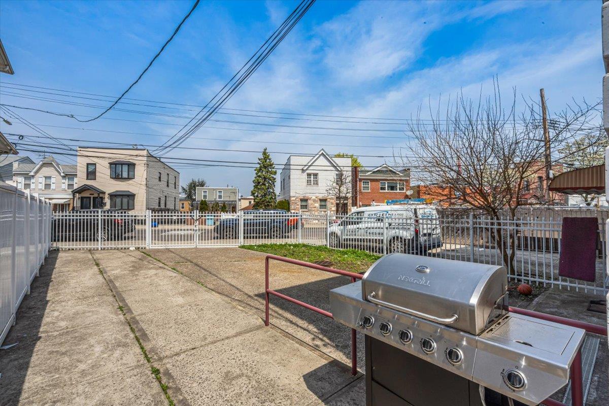 6147 Grand Avenue, Maspeth, NY 11378