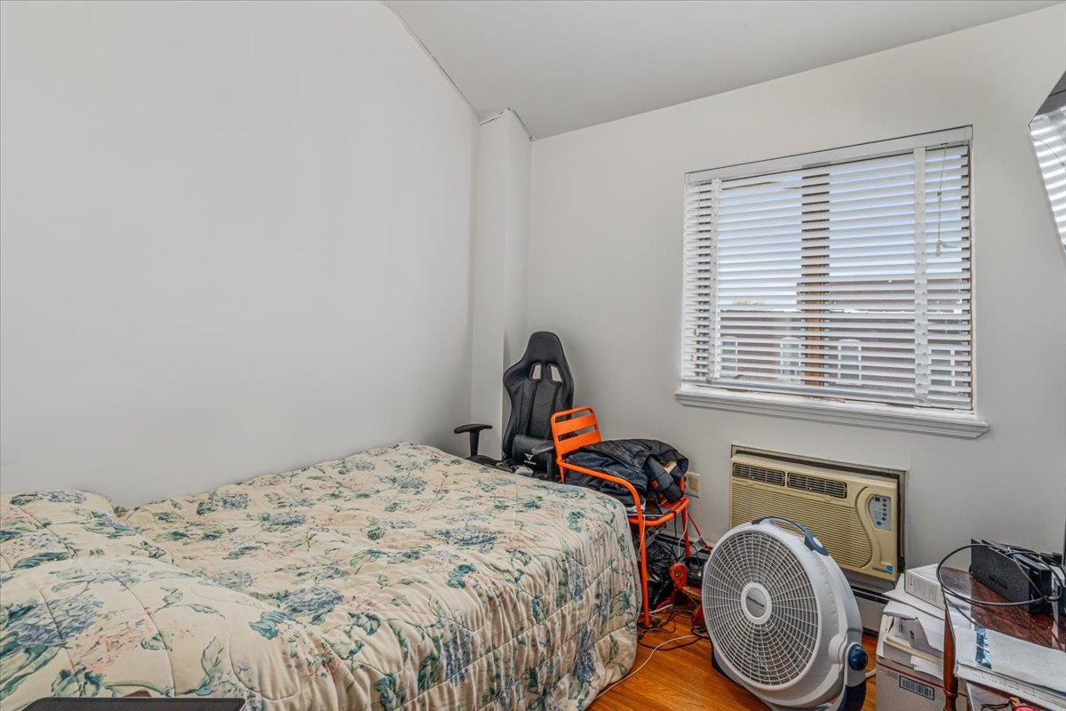 6147 Grand Avenue, Maspeth, NY 11378