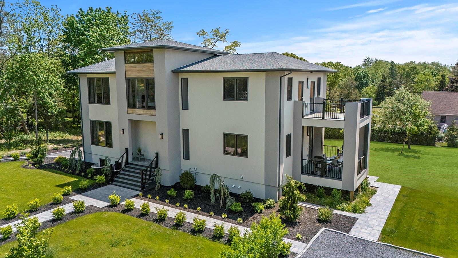 1001 Peconic Bay Blvd # GH, Jamesport, NY 11947