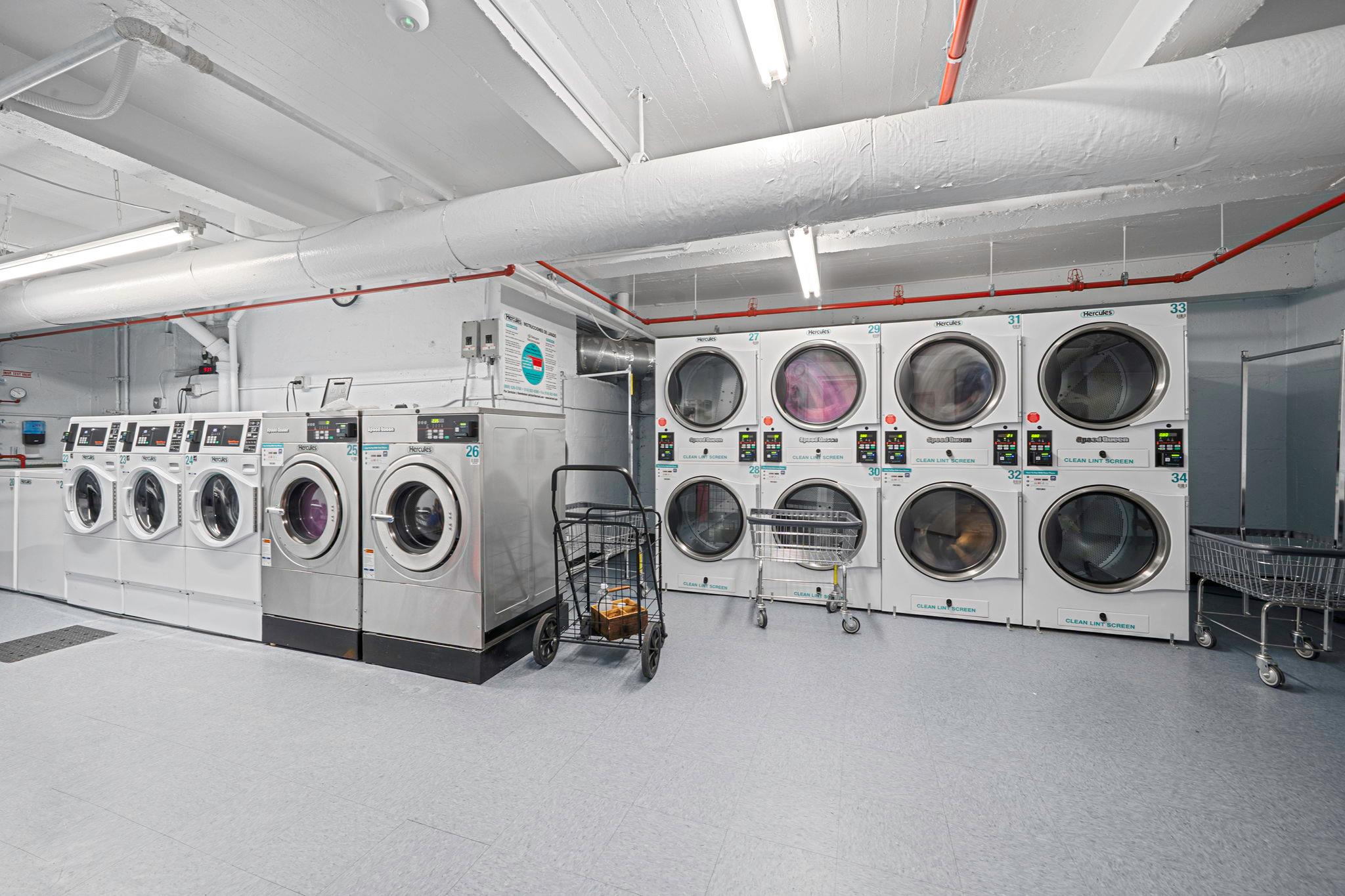 226-26 Union Turnpike # 2C, Oakland Gardens, NY 11364