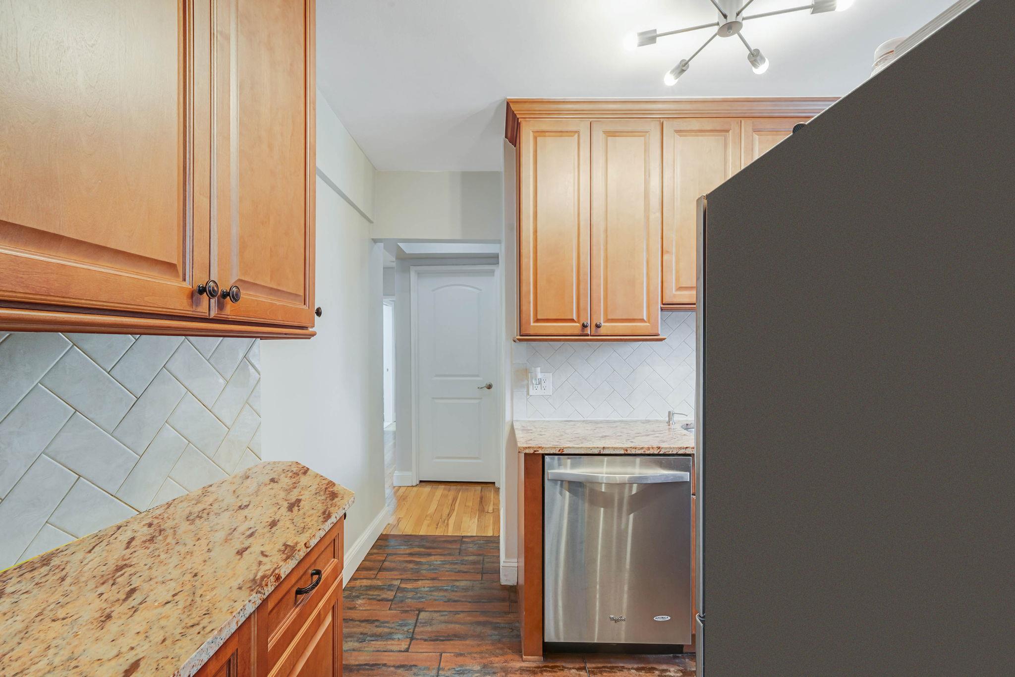 226-26 Union Turnpike # 2C, Oakland Gardens, NY 11364