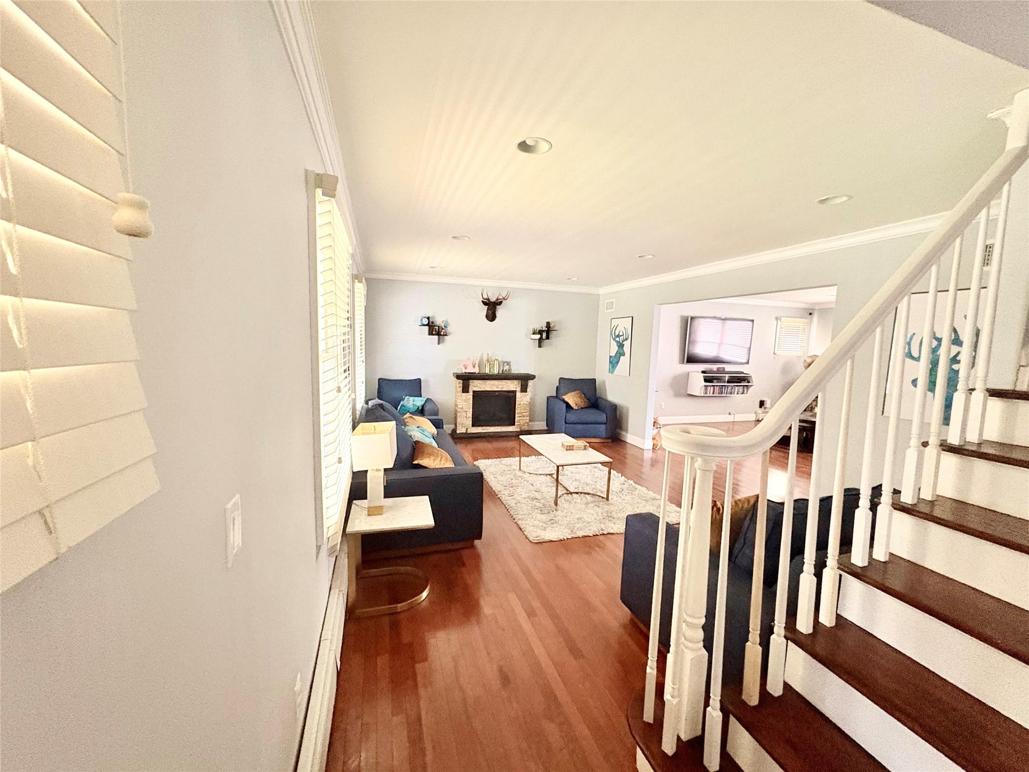 722 Palmetto Drive, Franklin Square, NY 11010