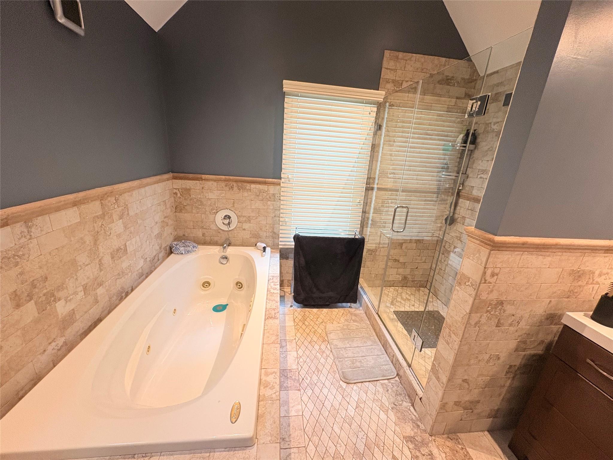 722 Palmetto Drive, Franklin Square, NY 11010
