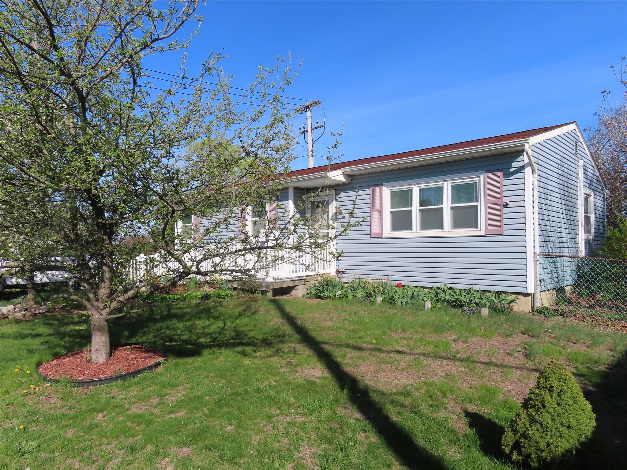 565 18th Street, West Babylon, NY 11704