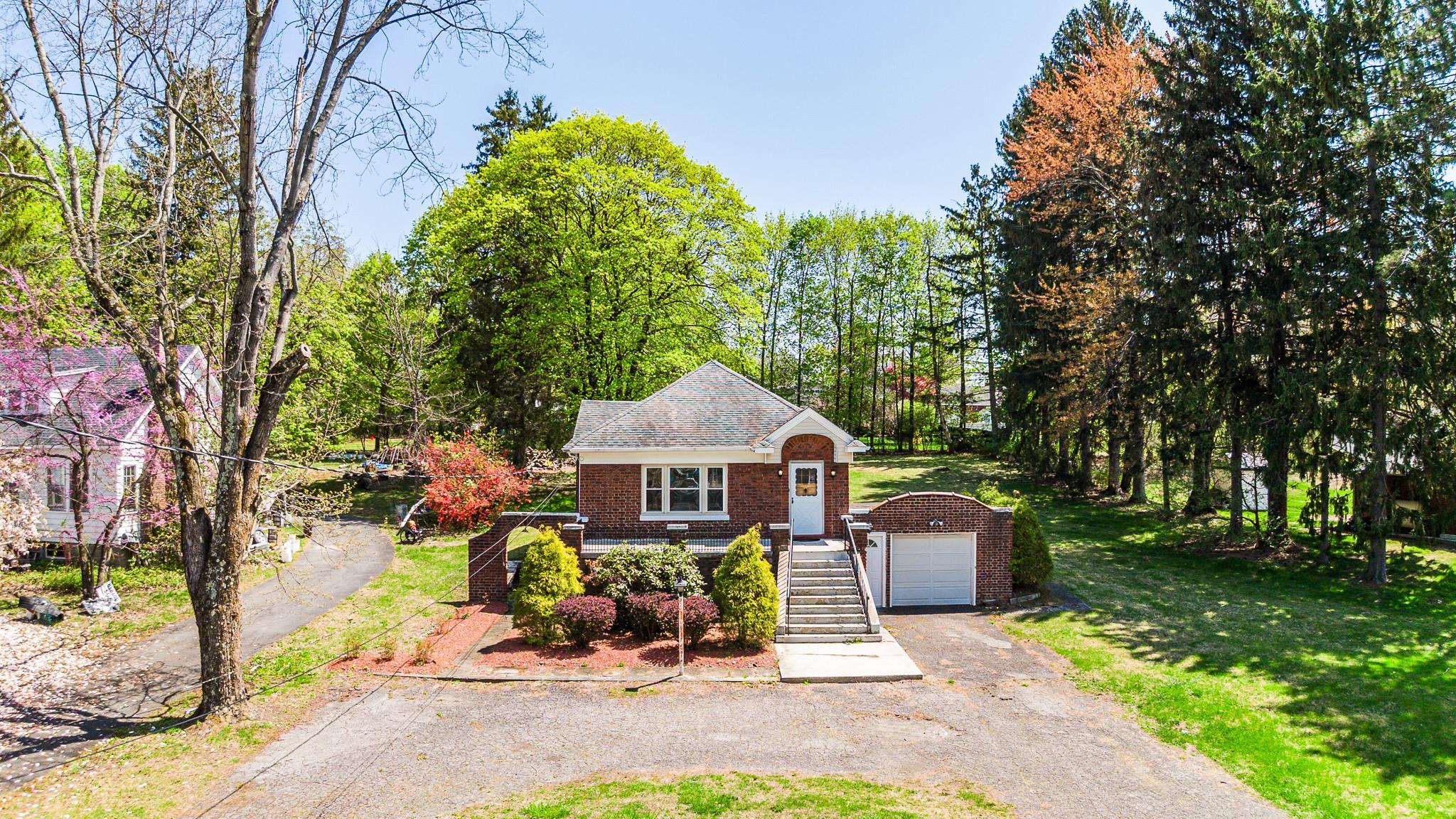 263 Quassaick Avenue, New Windsor, NY 12553