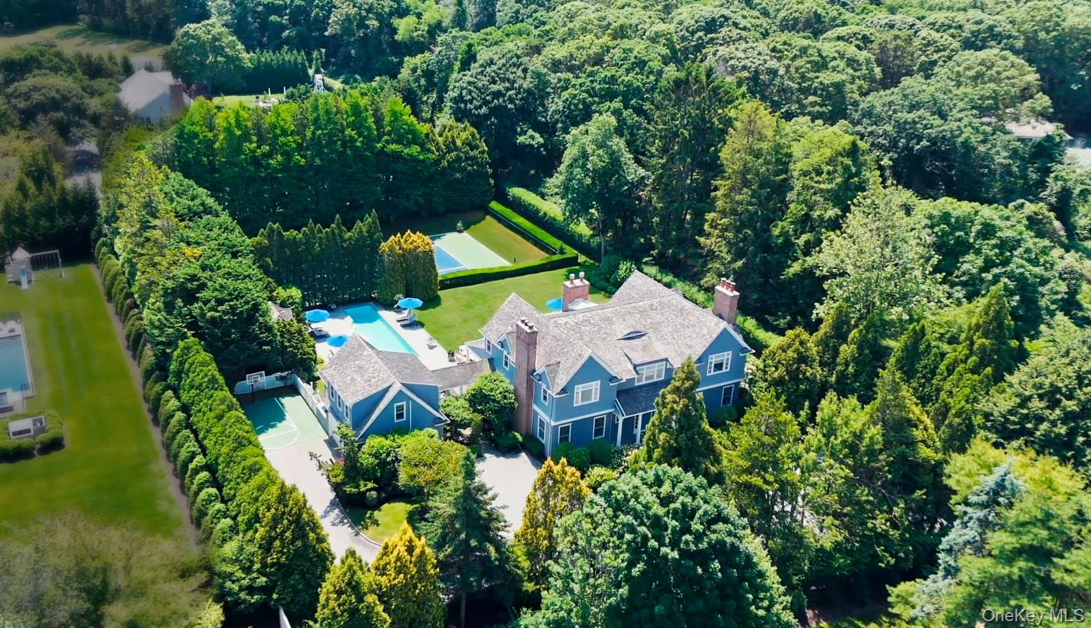 327 Georgica Road, East Hampton, NY 11937