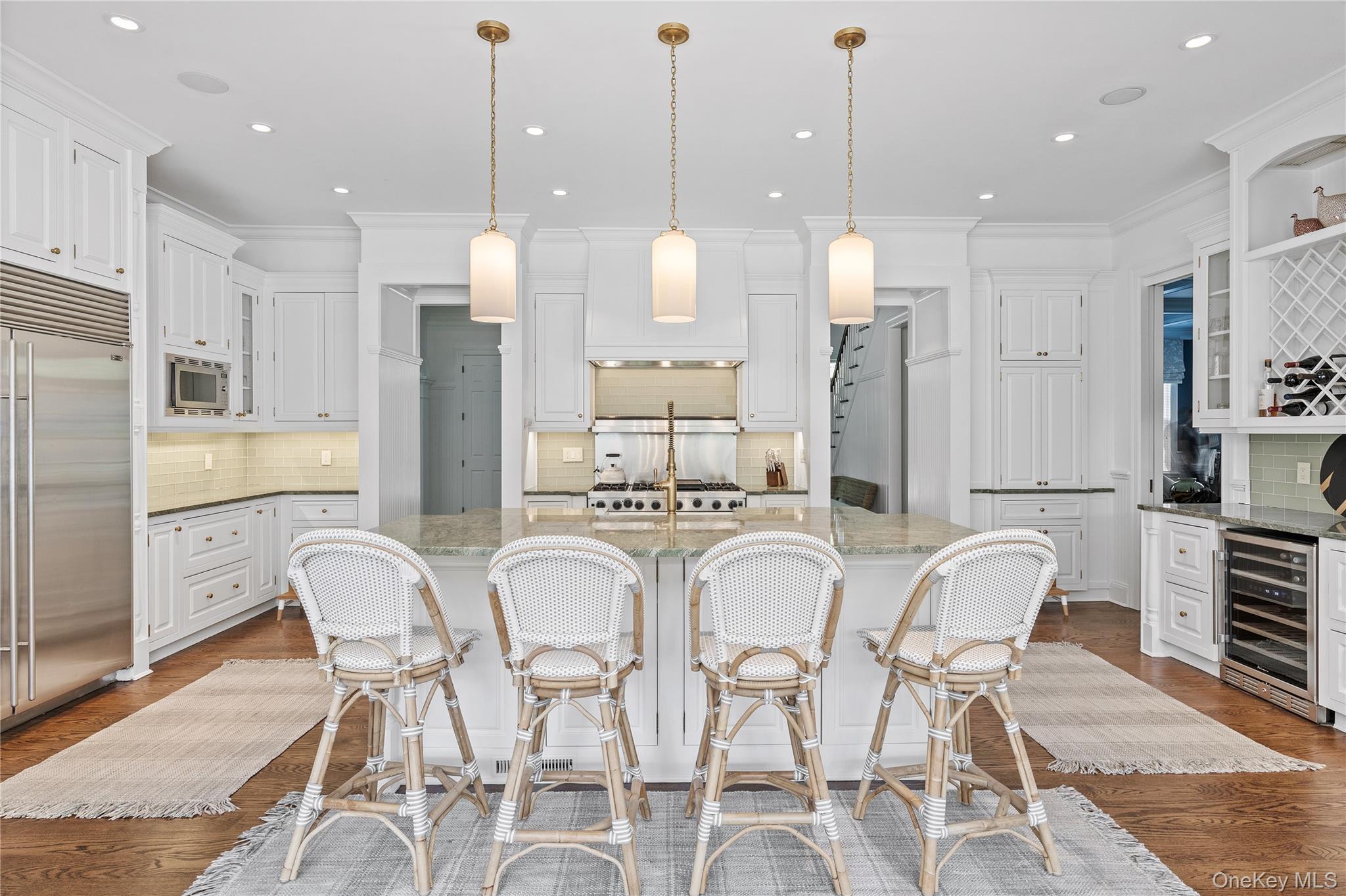 327 Georgica Road, East Hampton, NY 11937